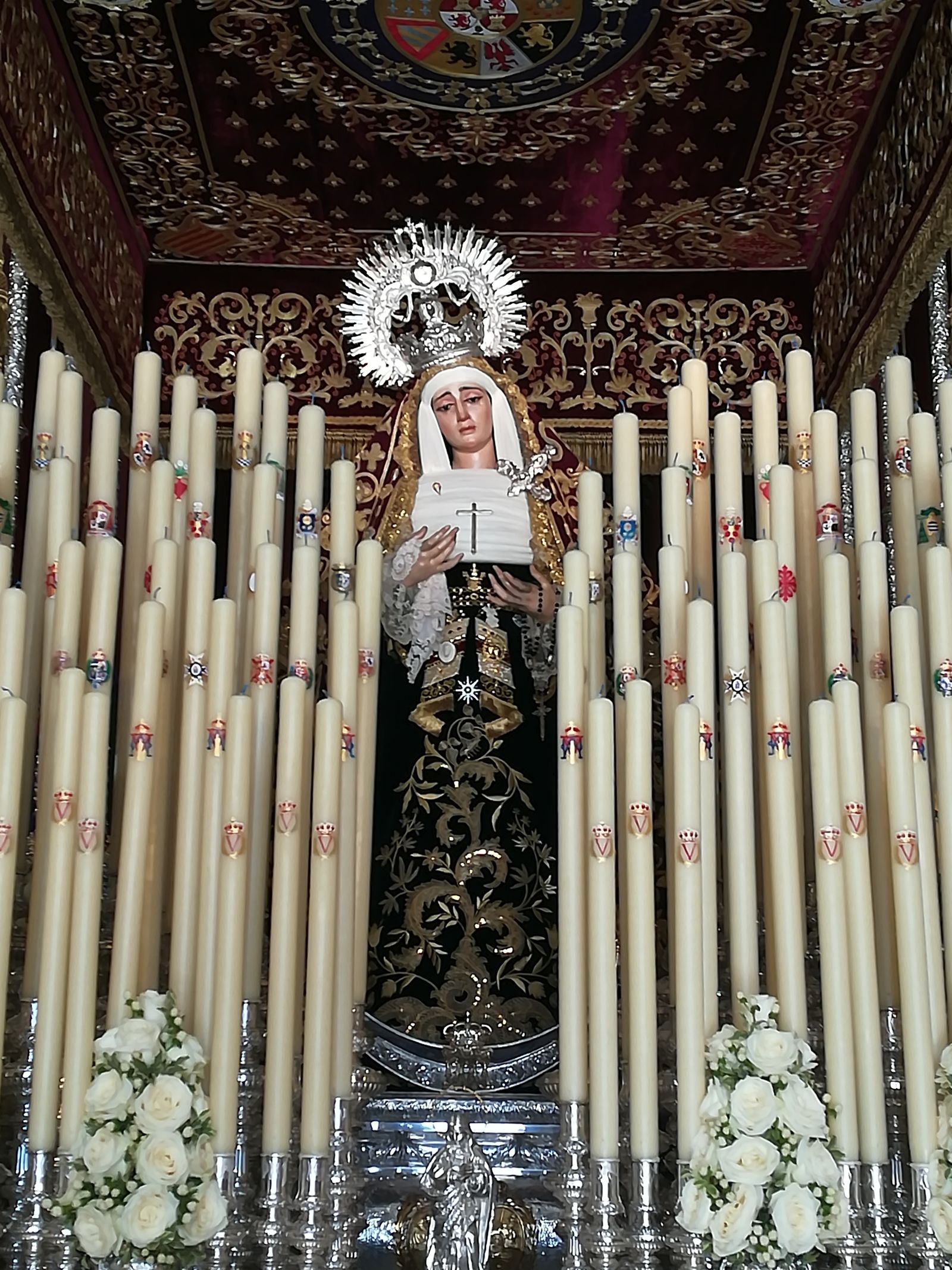 La Virgen de la Victoria, de las Cigarreras, en su paso.
