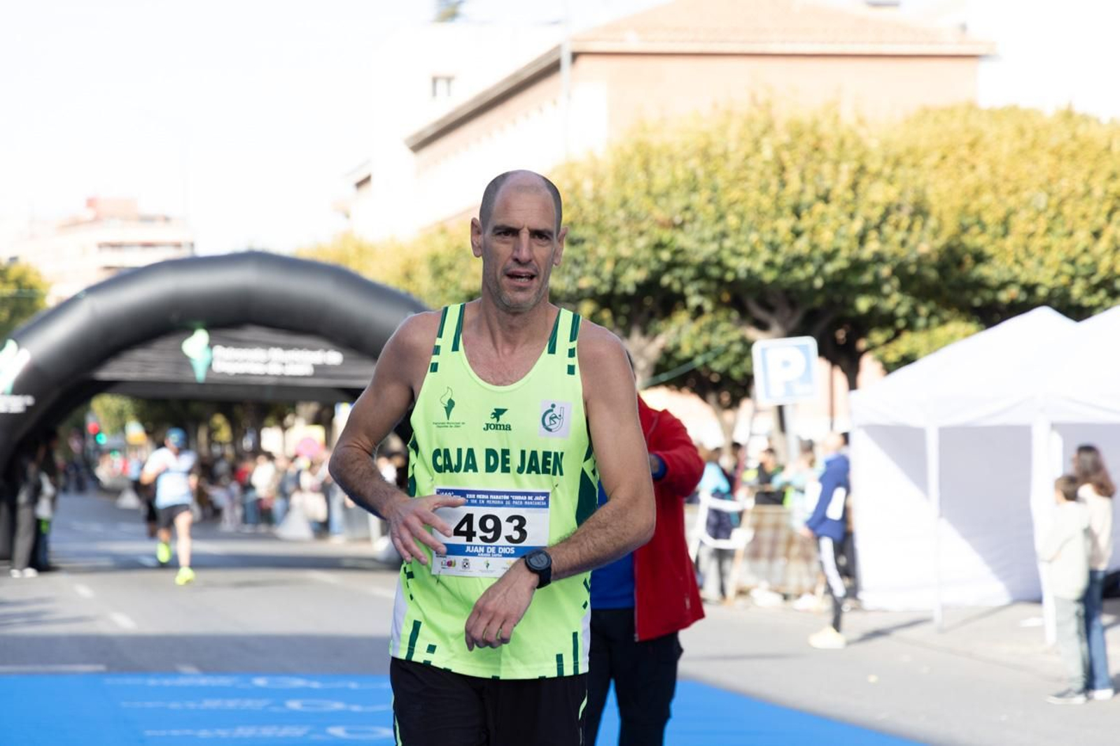 En imágenes: multitudinaria e histórica XXIX Media Maratón 'Ciudad de Jaén' y 10k en memoria de Paco Manzaneda (2)