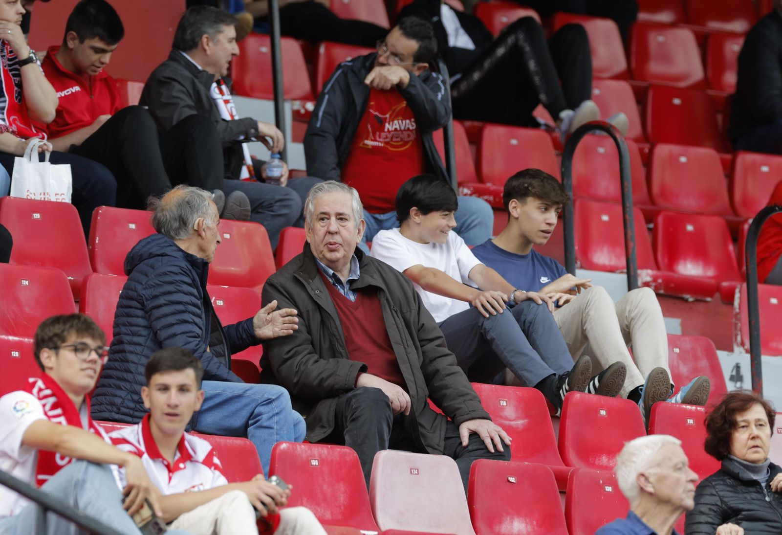 Búscate en las fotos del Sevilla Fc - Atlético de Madrid