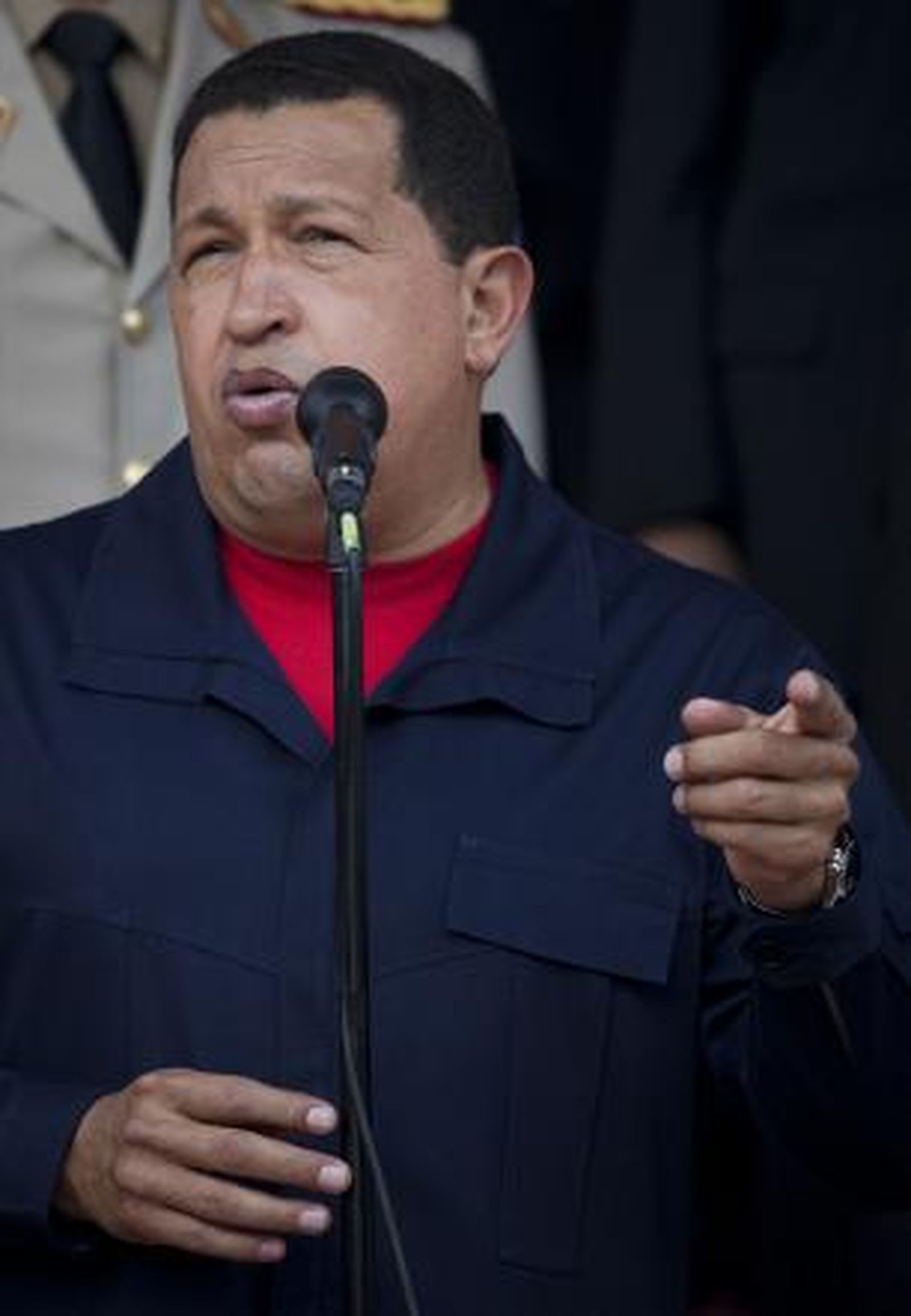 Chávez denuncia un "empeño" en relacionarlo con el terrorismo