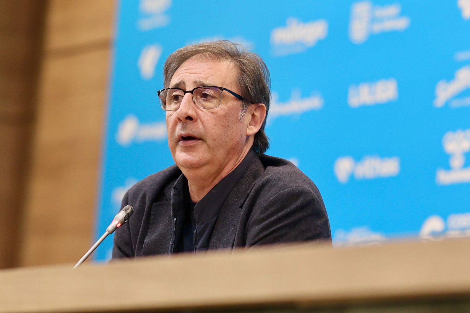 Las fotos de Loren Juarros en su balance del mercado de fichajes de invierno