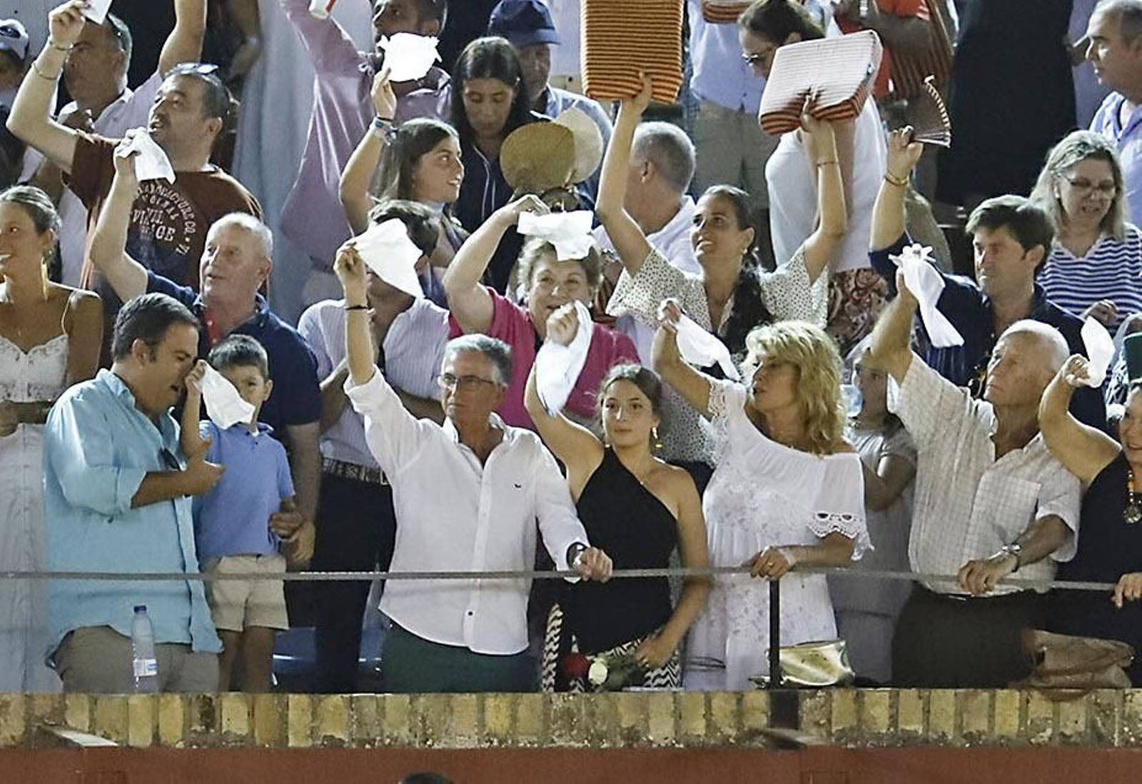 COLOMBINAS 2023: Festejo del miércoles de la Feria Taurina