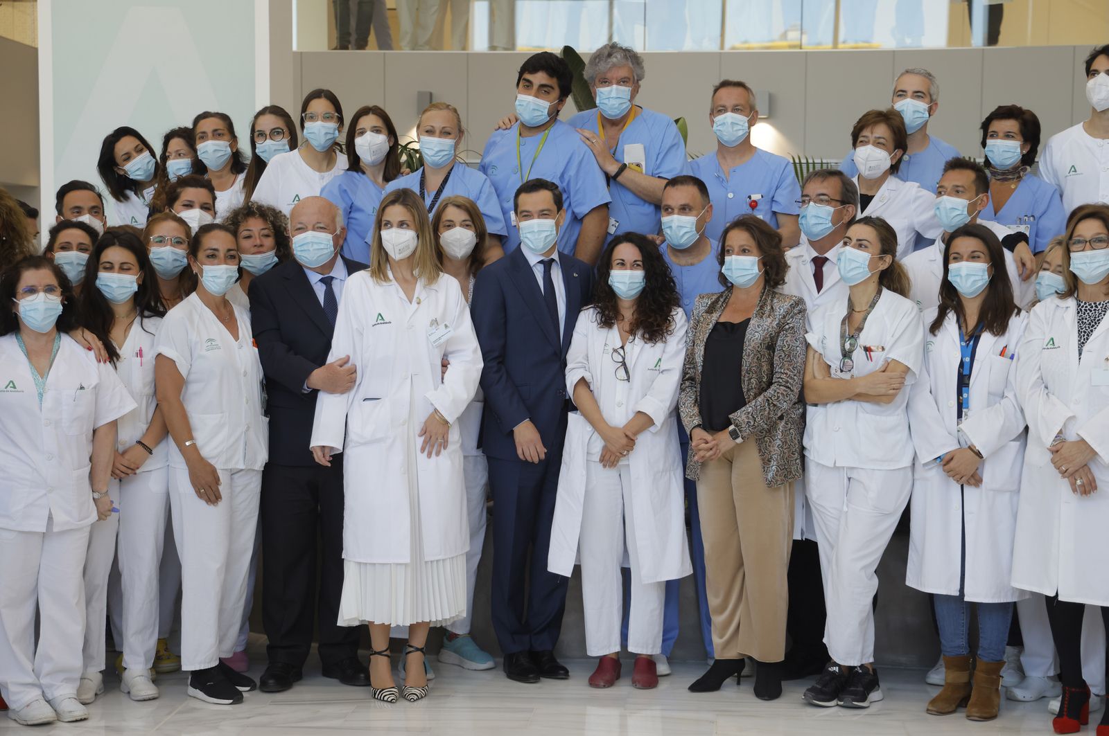La inauguración del Hospital Doctor Muñoz Cariñanos, en imágenes