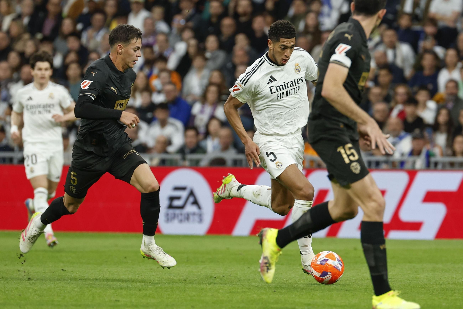Las fotos de la derrota del Real Madrid ante el Valencia