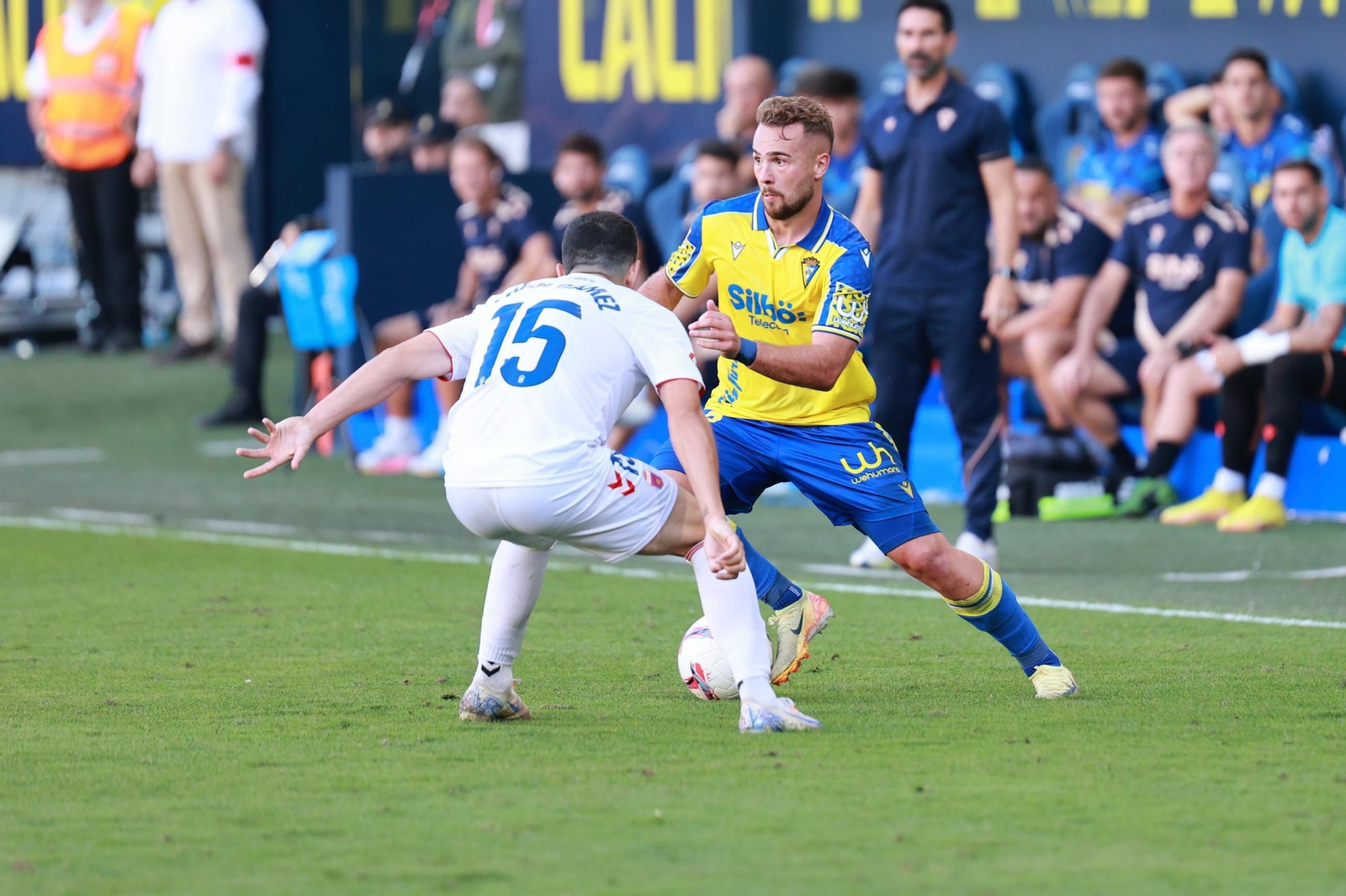 Búscate entre las fotos del partido de fútbol Cádiz CF - CD Eldense