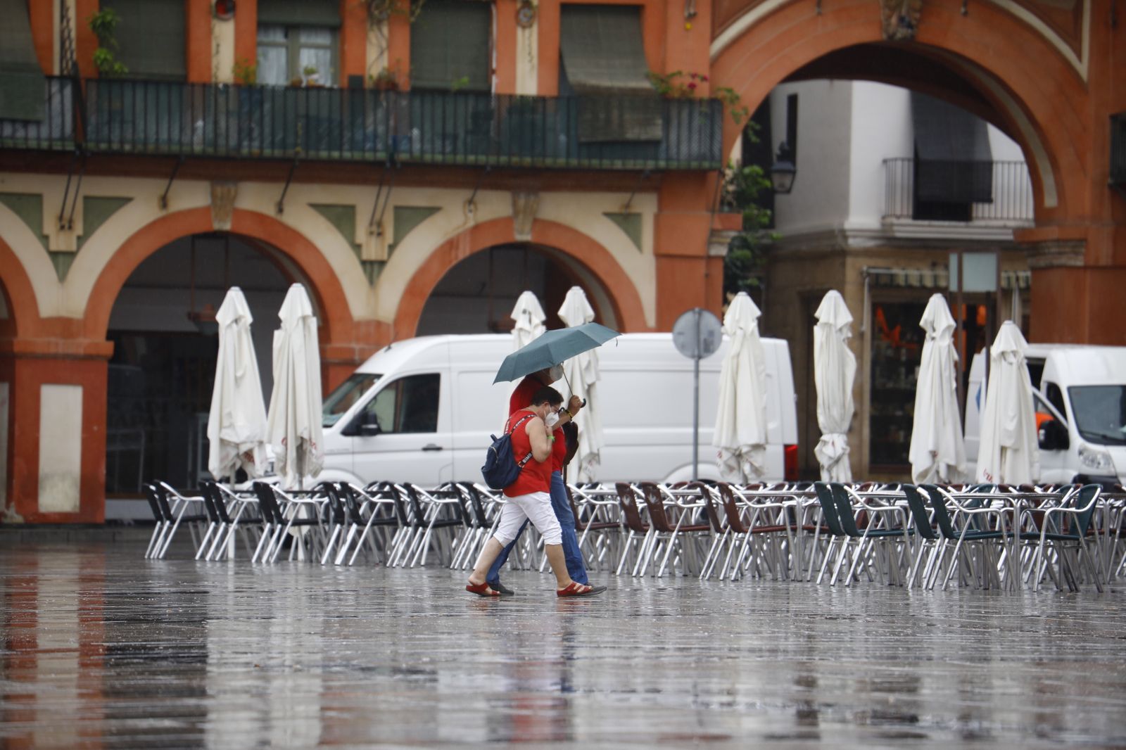 Córdoba vuelve a los días de lluvia en imágenes