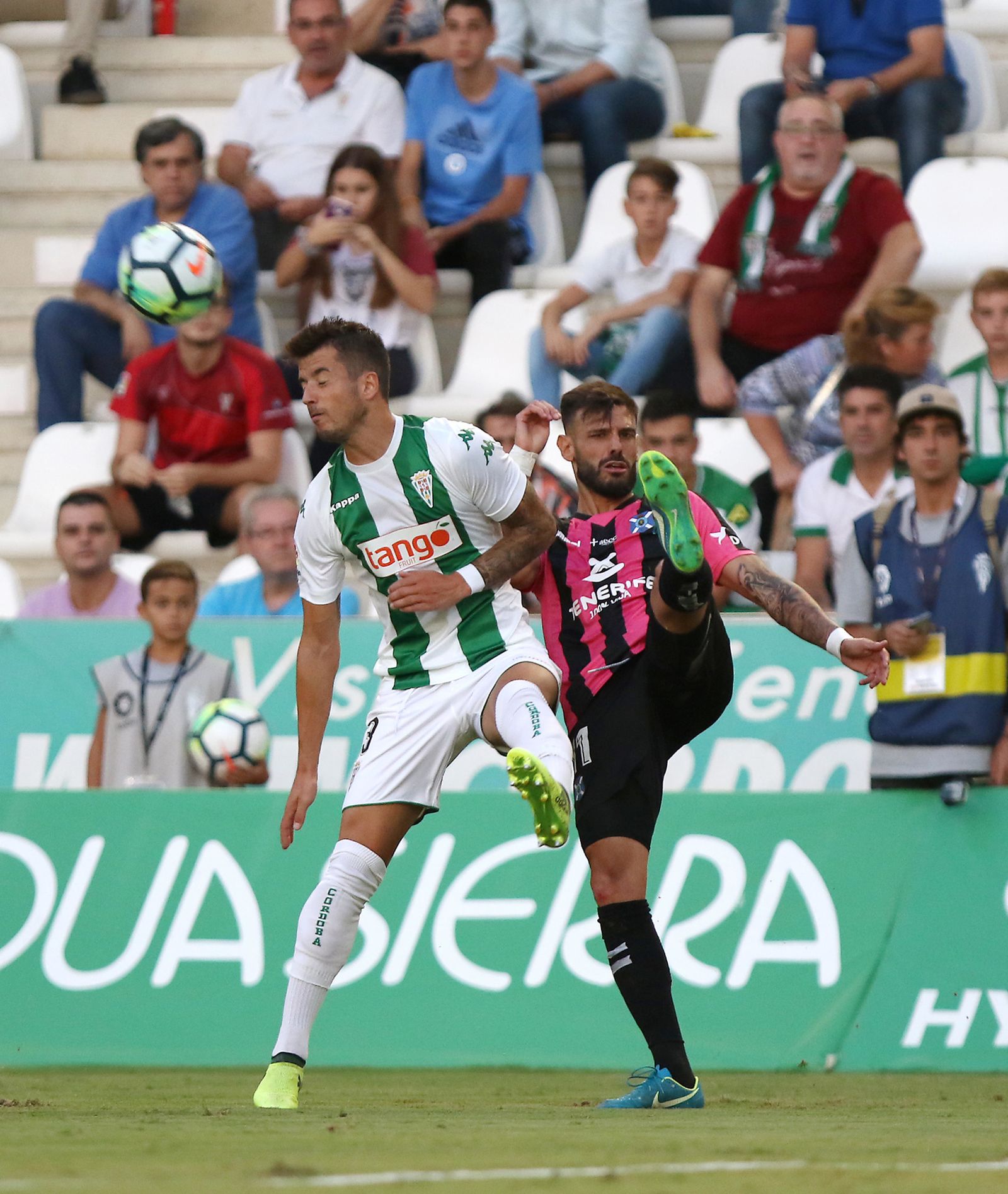 Las imágenes del Córdoba-Tenerife