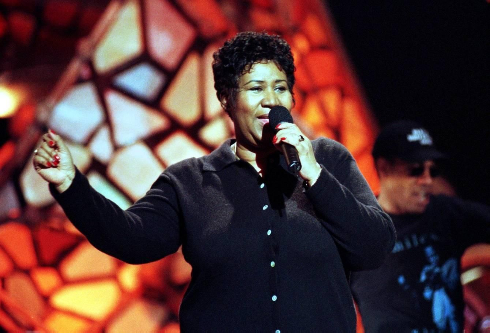 Ensayando con los Blues Brothers para la ceremonia de los Grammy (1998)