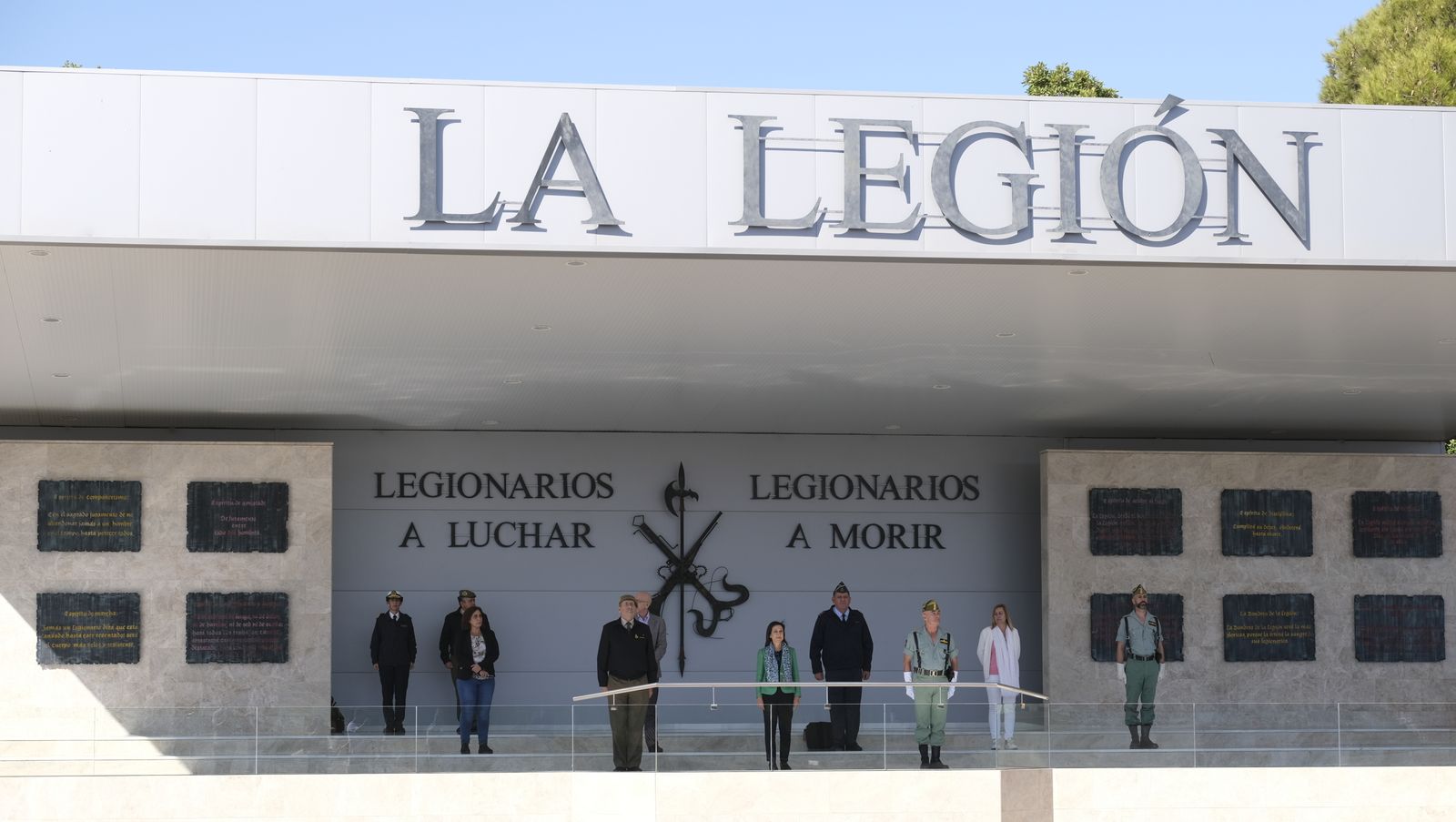 Imágenes de la visita de la Ministra de Defensa Margarita Robles a la Brigada Alfonso XIII de La Legión