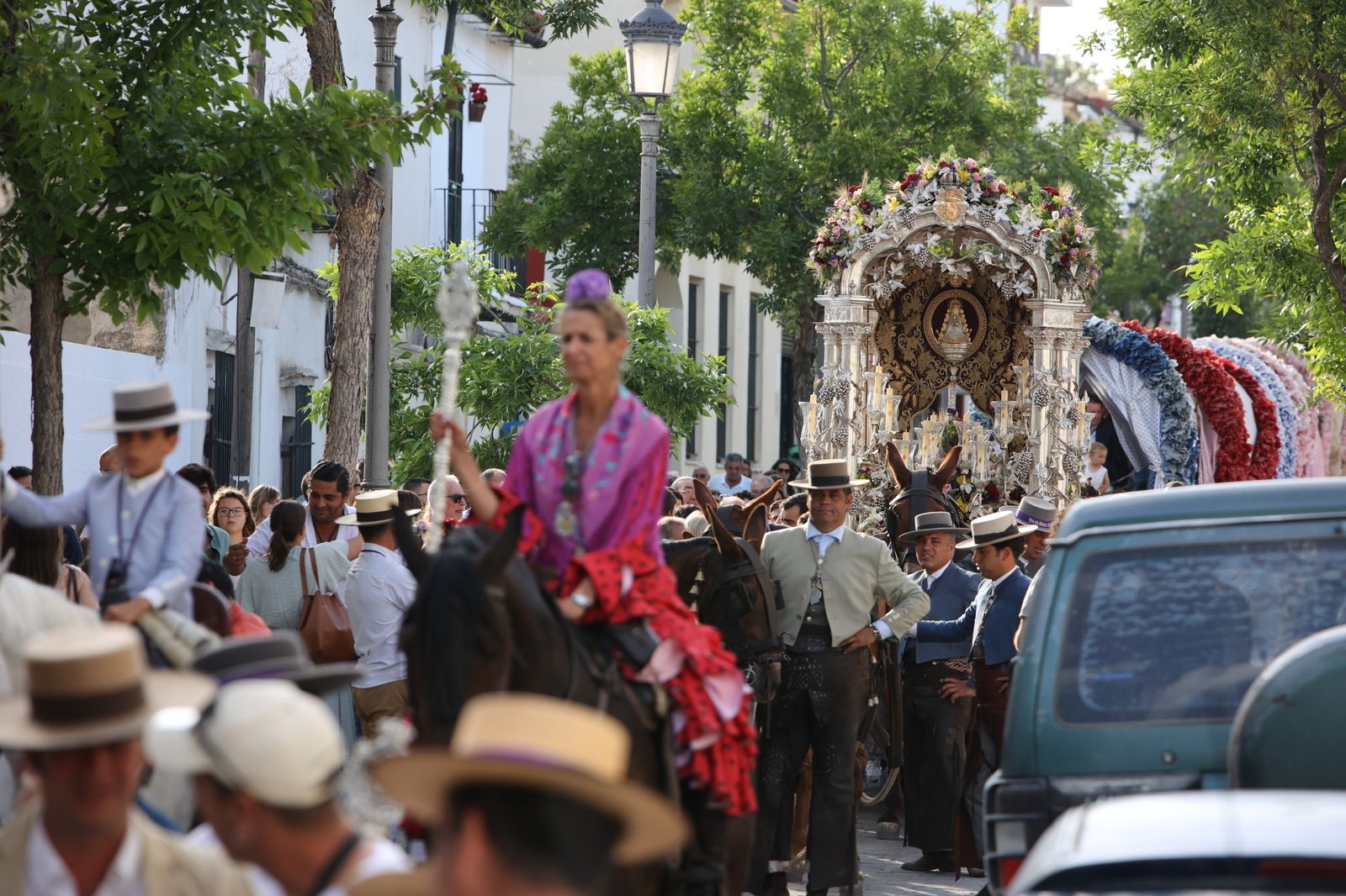 Llegada de la Hermandad del Rocío de Jerez a Santo Domingo