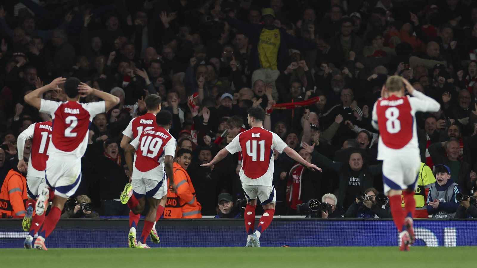 Las mejores fotos del Arsenal - Real Madrid