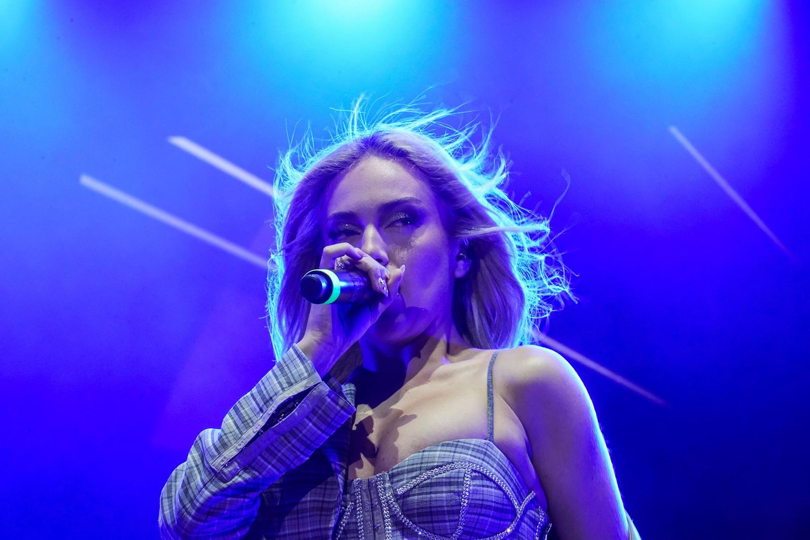 Las mejores imágenes del concierto de Ana Mena en Colombinas 2024