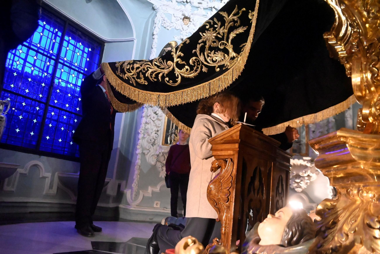 Las mejores fotos de la presentación de los niños a la Virgen de los Dolores de Córdoba