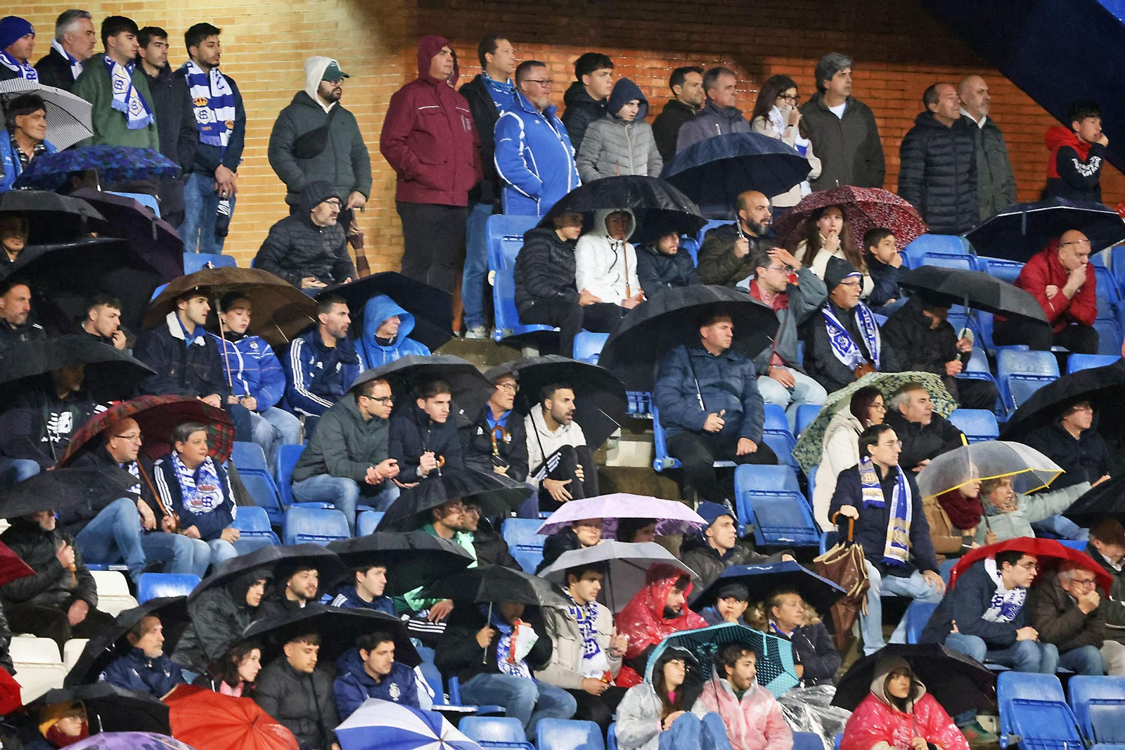 Búscate en el Nuevo Colombino en el Recreativo de Huelva - Betis Deportivo