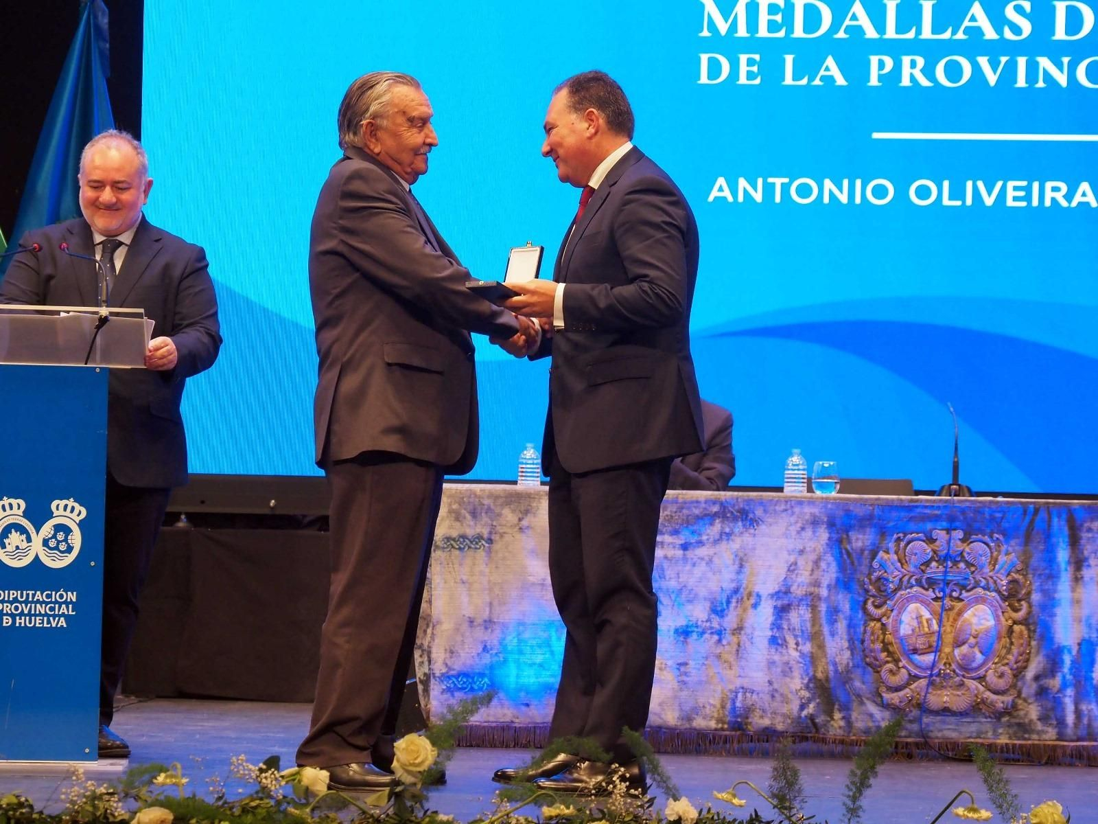 Las mejores fotografías de la entrega de las Medallas de Oro de la Provincia 2025