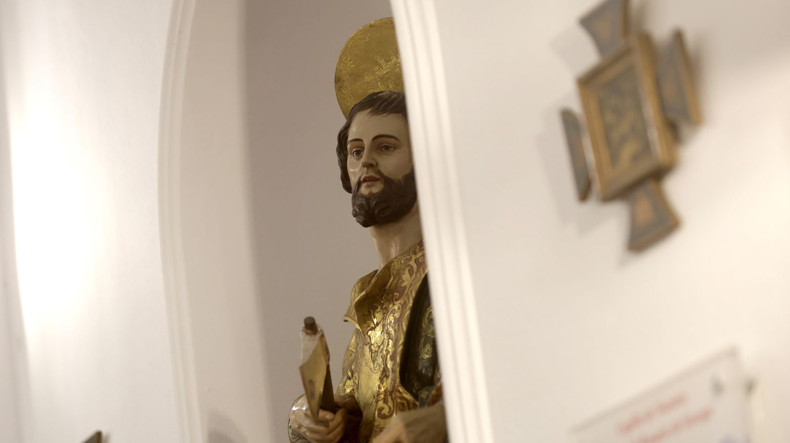 Preparativos en las iglesias de Algeciras para la Magna Mariana, en imágenes