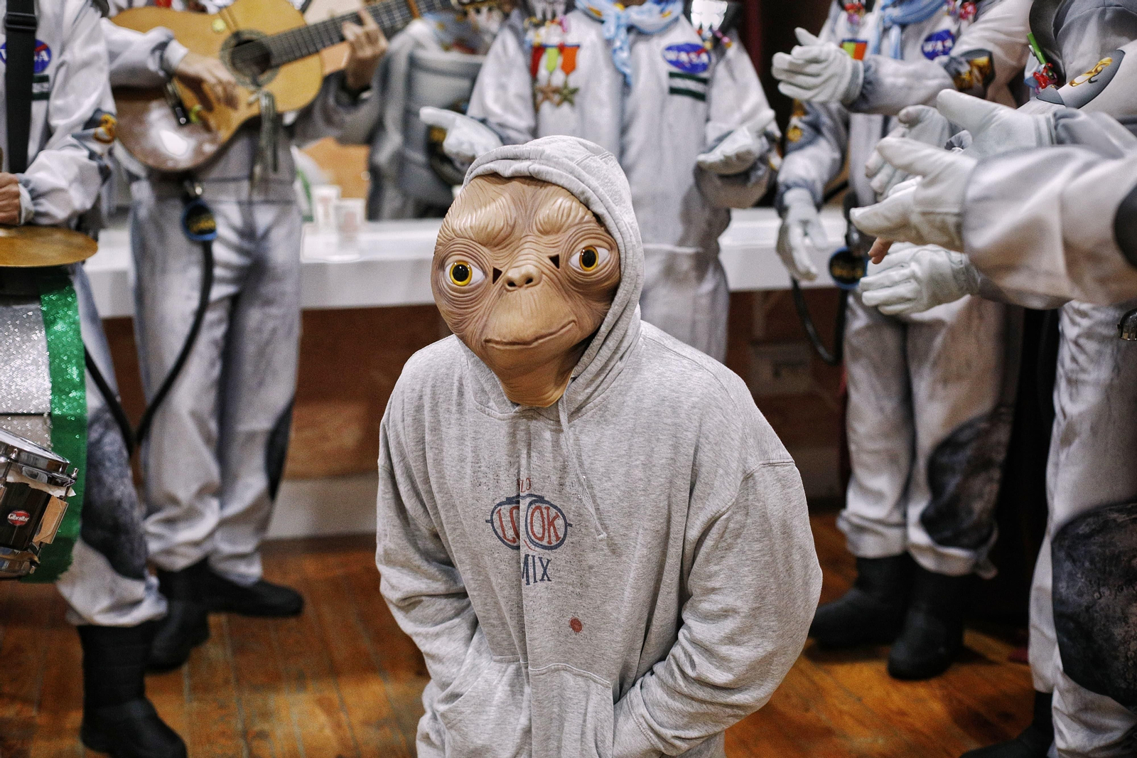 Chirigota 'Cariño... necesito mi espacio'