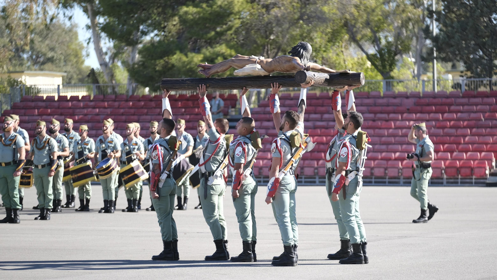 Imágenes de la toma de posesión del nuevo General de la BRILEG, José Agustín Carreras Postigo