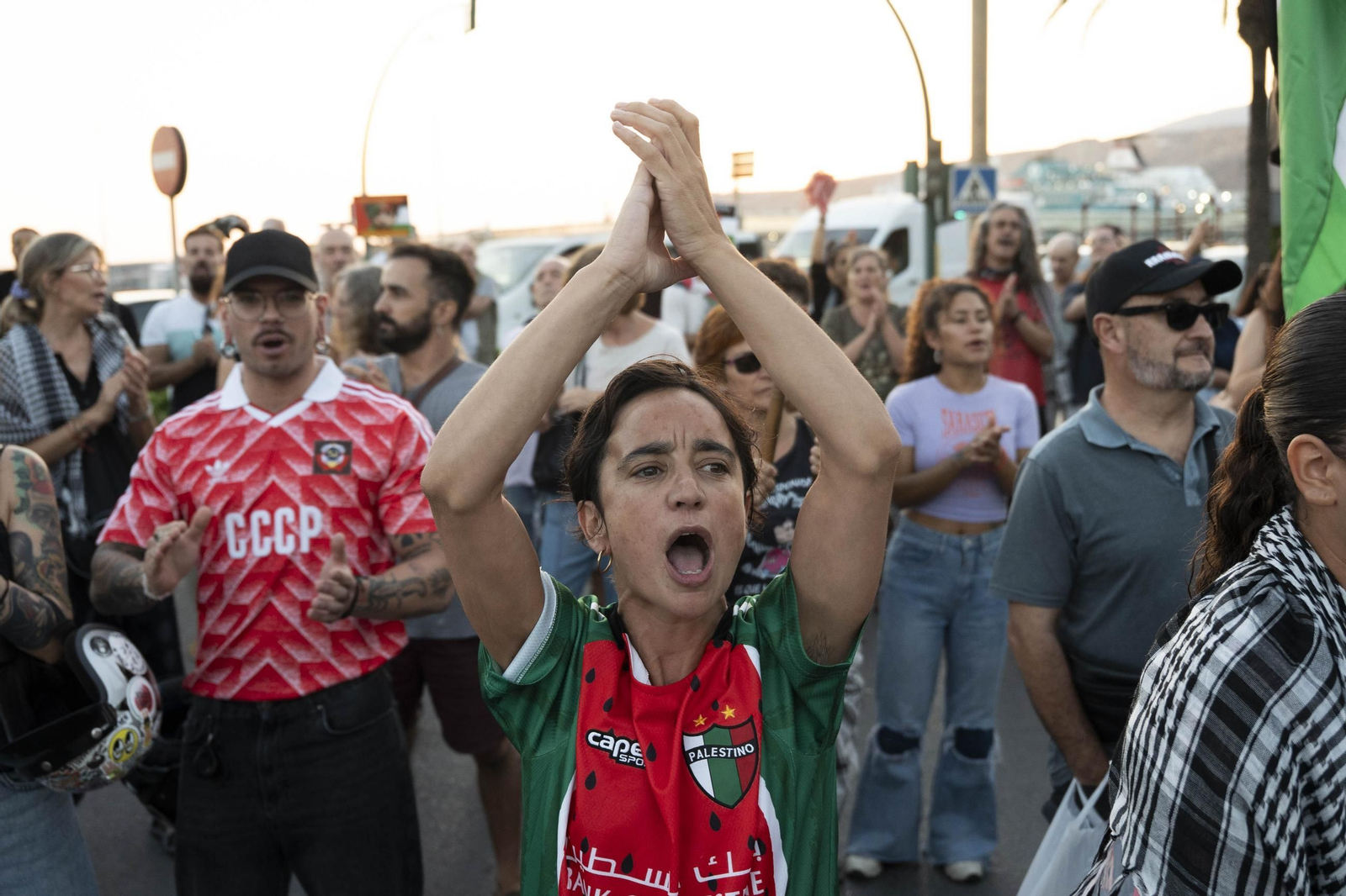 Manifestación convocada por la Plataforma Almería por Palestina