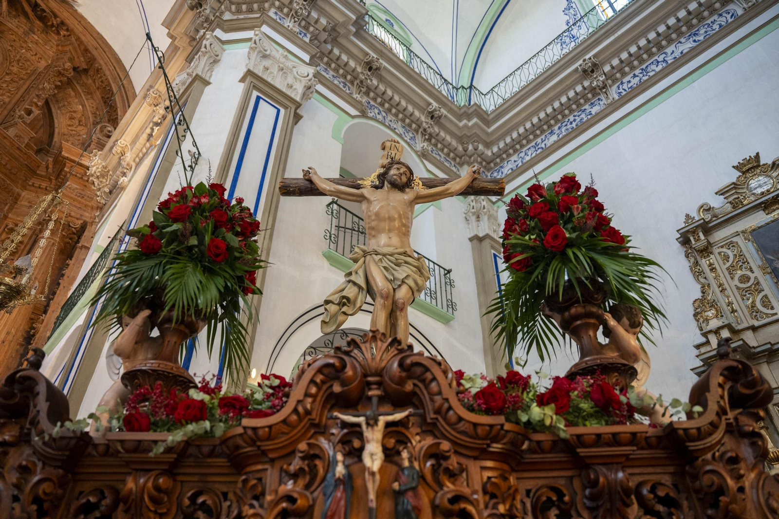 Eucaristía y procesión de Exaltación de la Cruz en la localidad de Vélez-Rubio