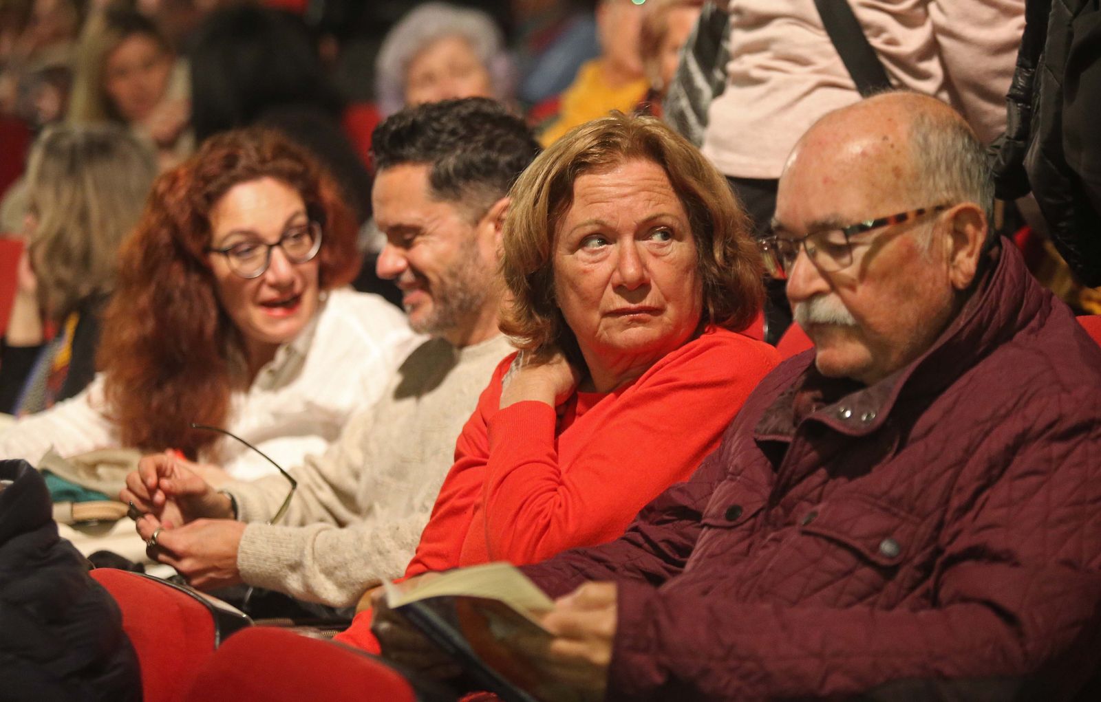 Fotos de Máximo Huertas  en los encuentros literarios del Aula de Literatura José Cadalso de San Roque.