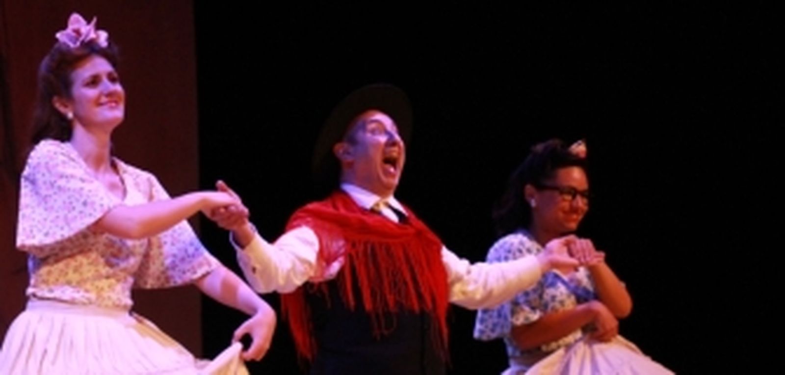 El amor que abre el entendimiento y la risa que despierta la lujuria por el teatro del Siglo de Oro