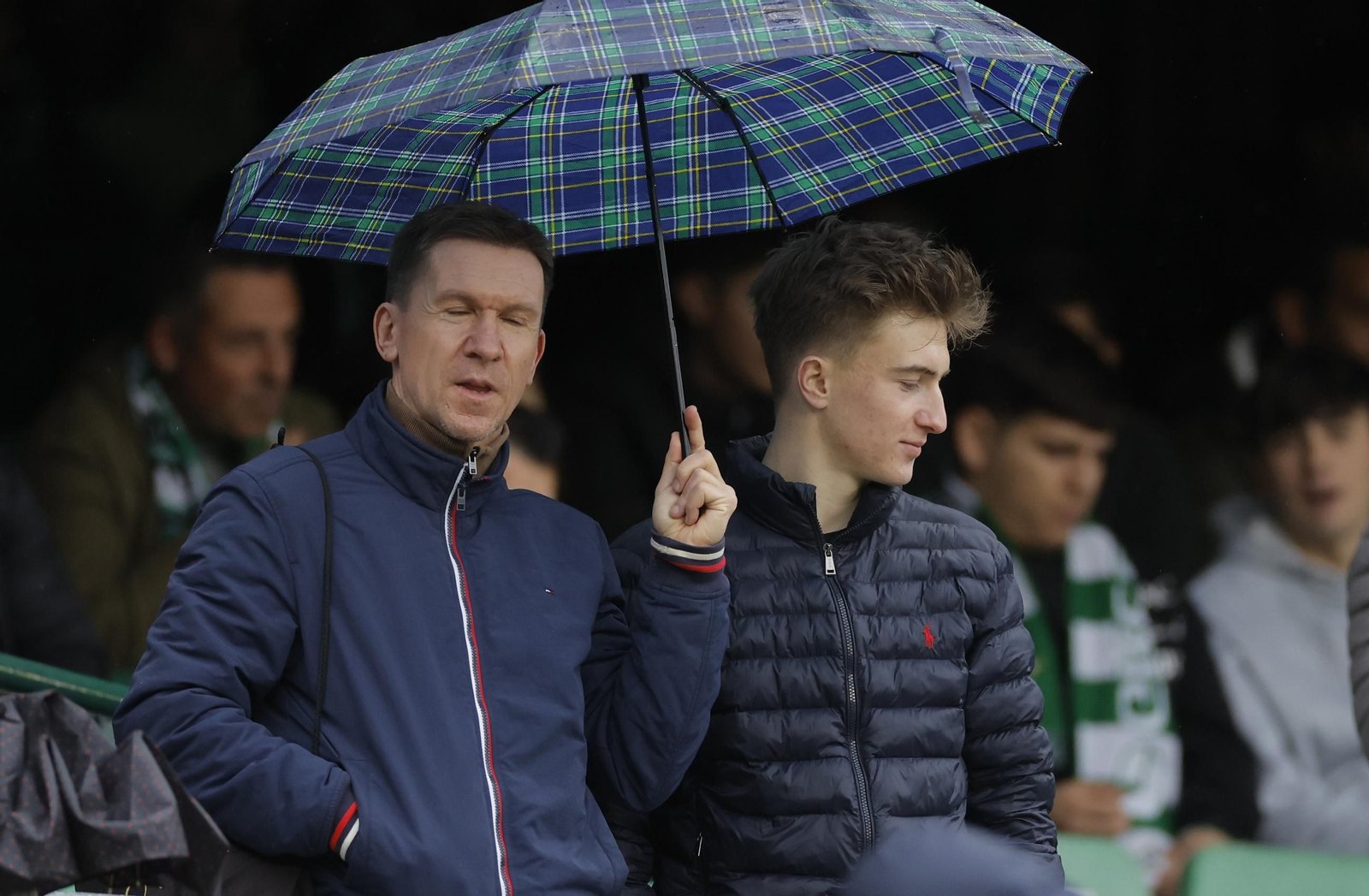 Búscate en las fotos del Betis - Las Palmas