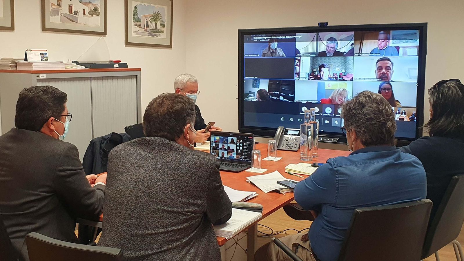 Encuentro celebrado el pasado 11 de febrero donde se firmó la adenda al proyecto Encuentro celebrado el pasado 11 de febrero donde se firmó la adenda al proyecto