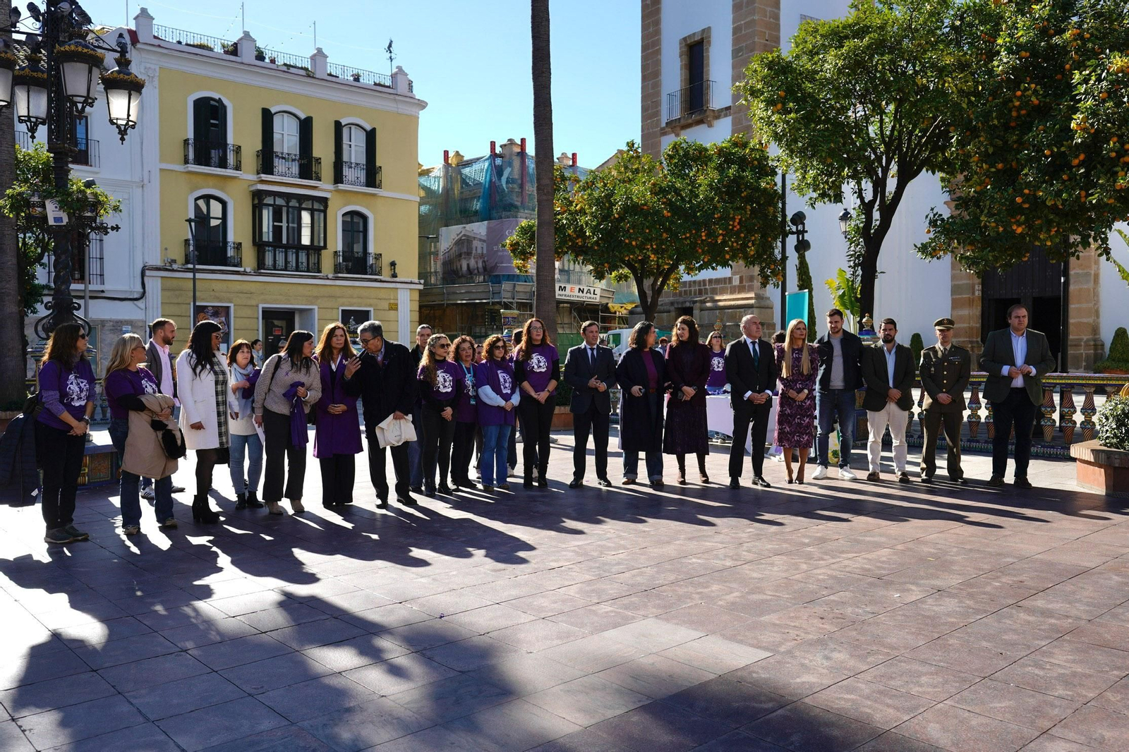 Fotos de los actos de Victoria Kent por el día contra la violencia machista