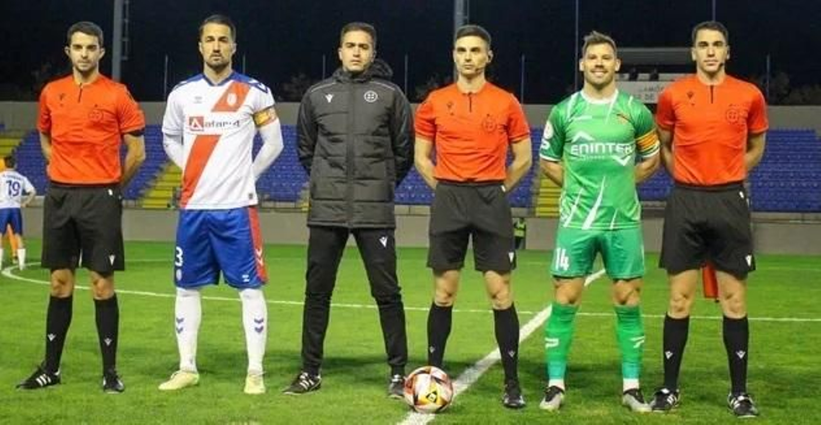 Gordillo Escamilla, durante el Cornellá - Rayo Majadahonda.