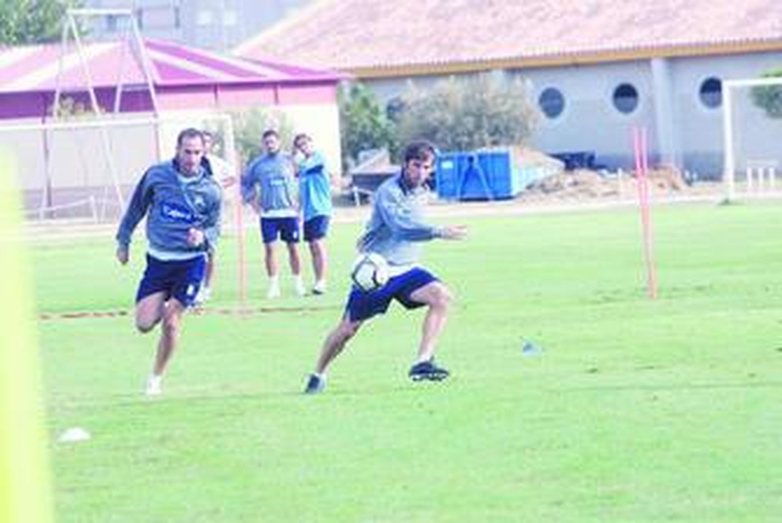 Mendoza da la cara por Ziganda y la plantilla