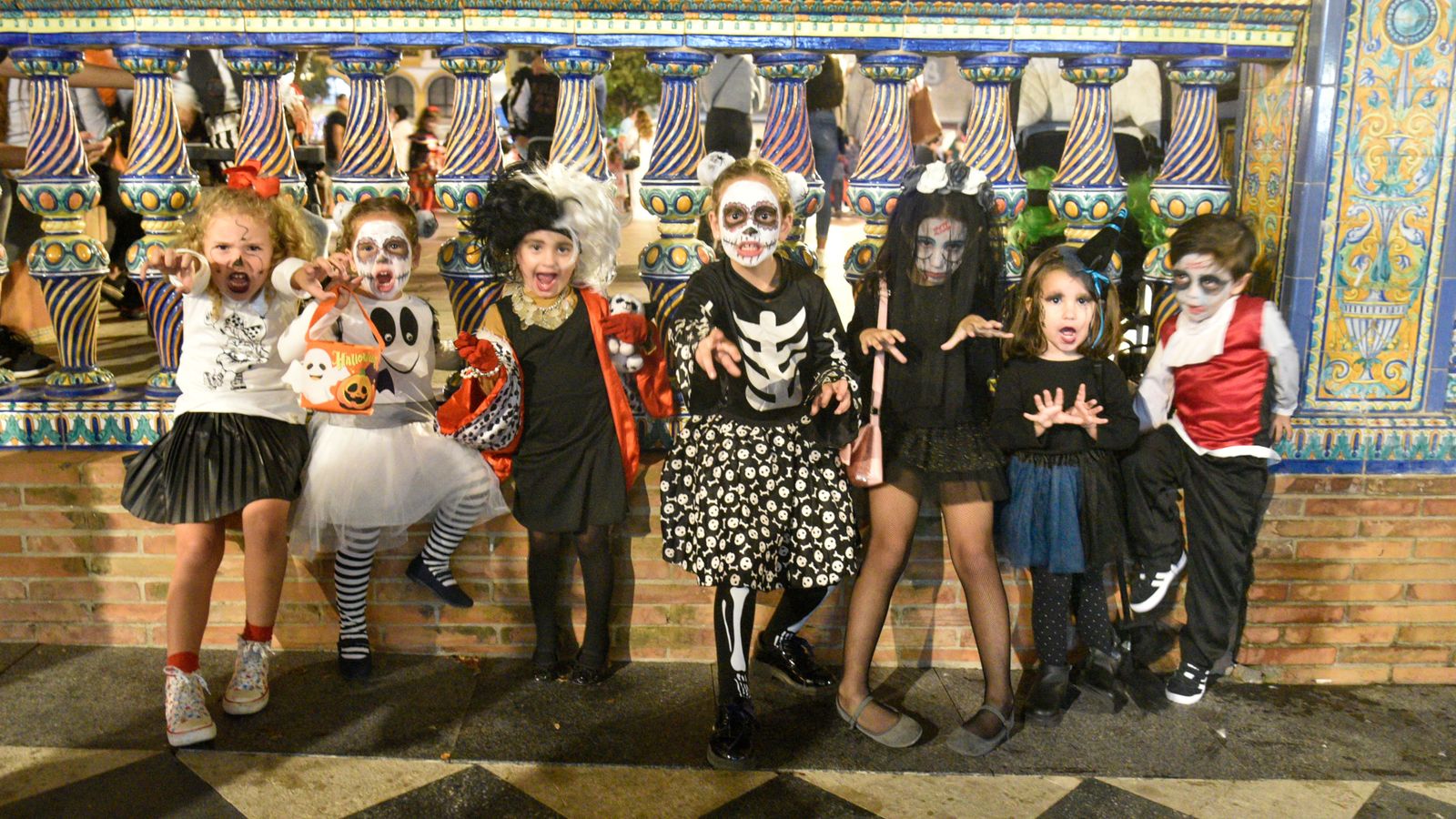 Las fotos de la noche de Tosantos en Algeciras