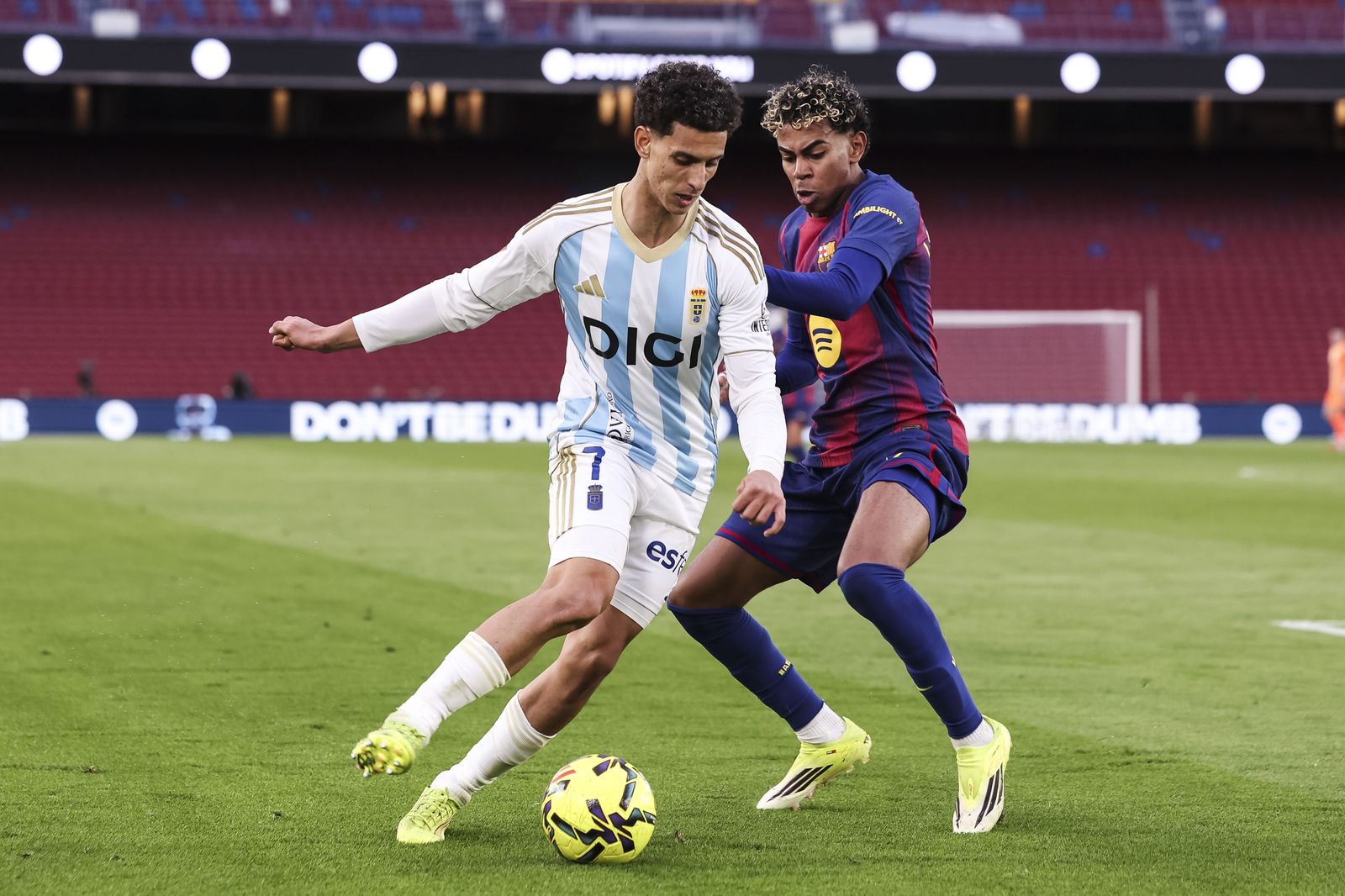 Las fotos del Barcelona-Oviedo