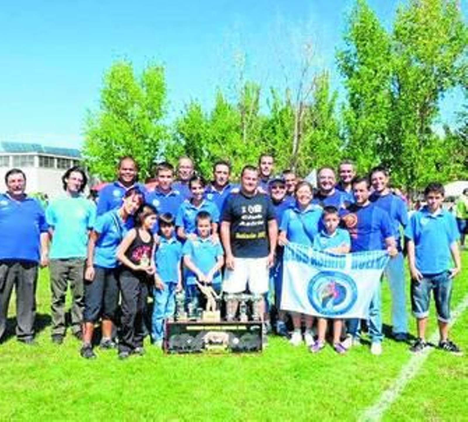 Representantes del Club Asirio que se desplazaron a Zafra.