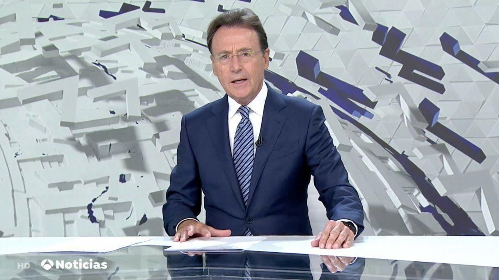 Matías Prats poco después de su recuperación por desprendimiento de retina, en 2019 Matías Prats poco después de su recuperación por desprendimiento de retina, en 2019
