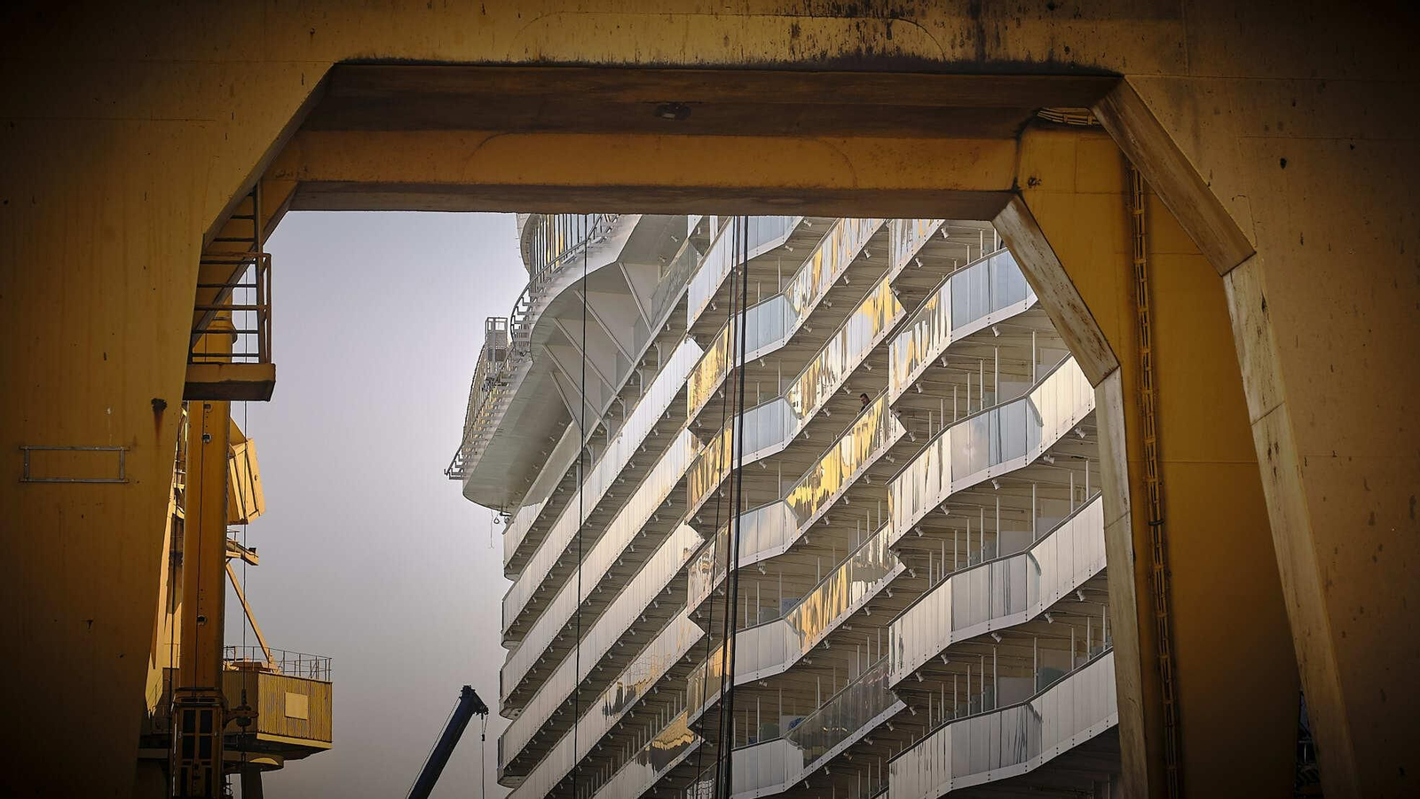 Obras en el buque 'Oasis of the Seas' Obras en el buque 'Oasis of the Seas'