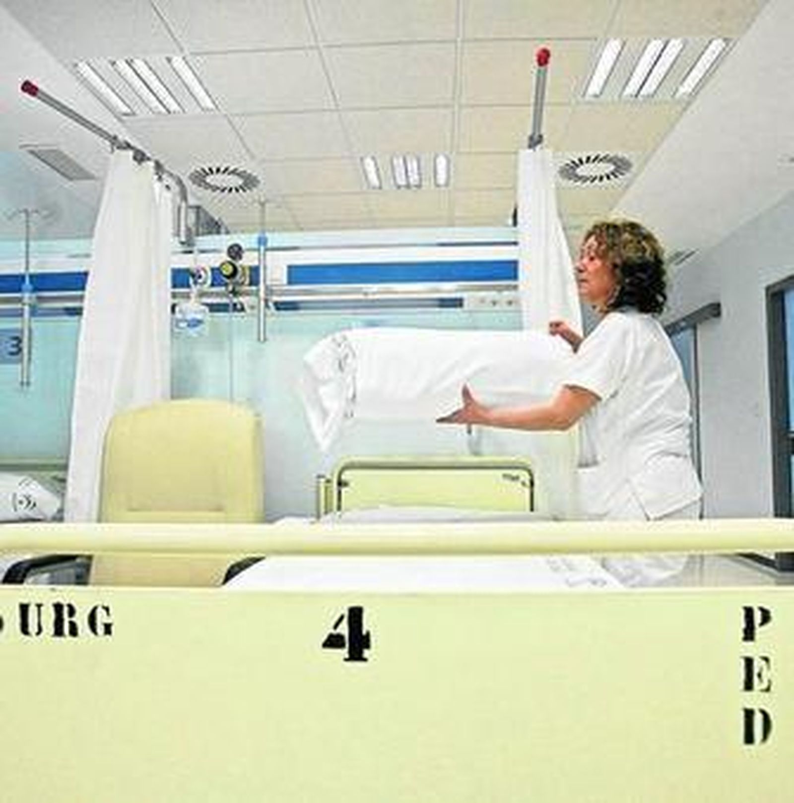 Una cama del Hospital Puerta del Mar.