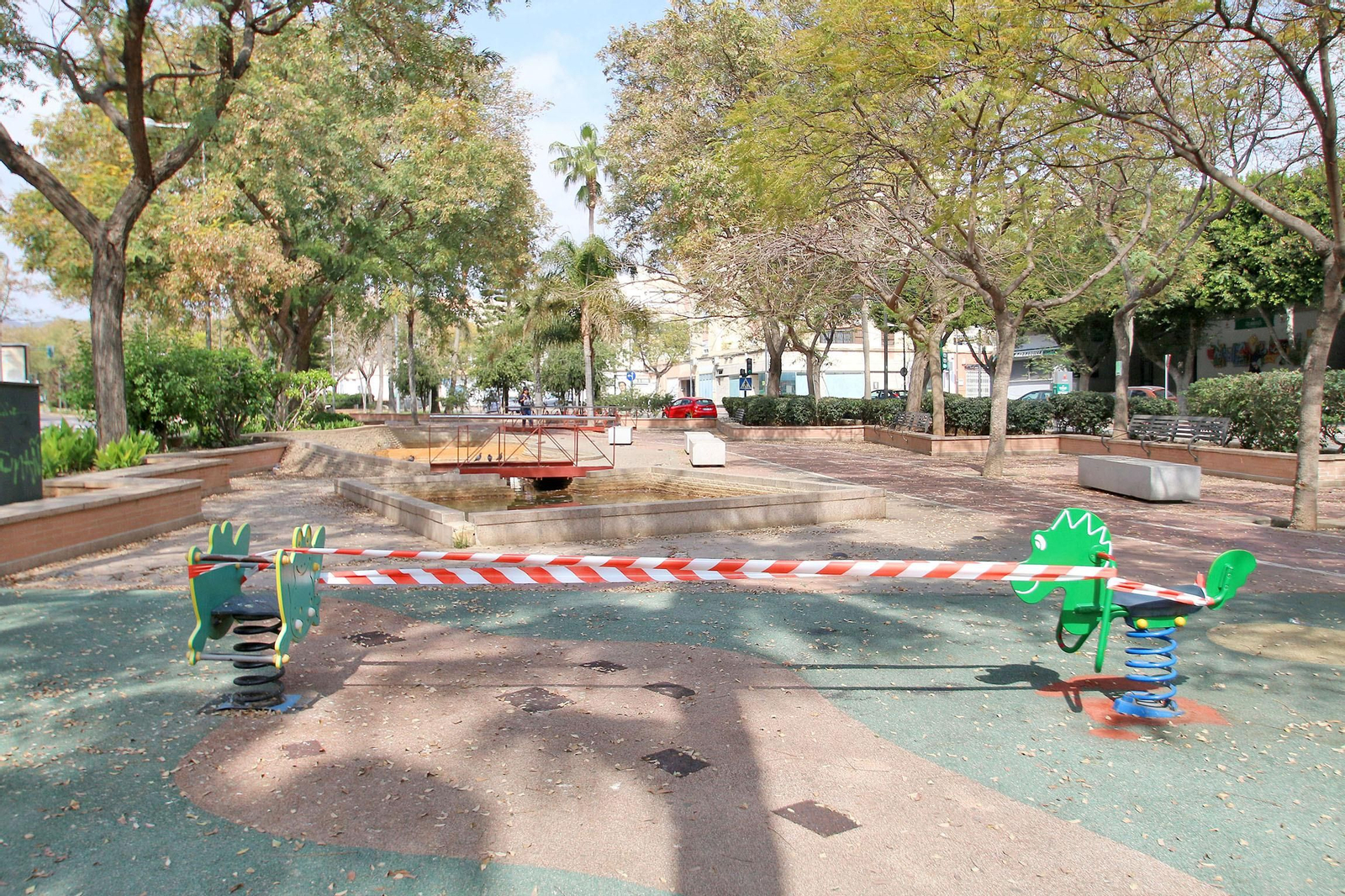 Las imágenes de la capital y los pueblos, paralizados para frenar el coronavirus