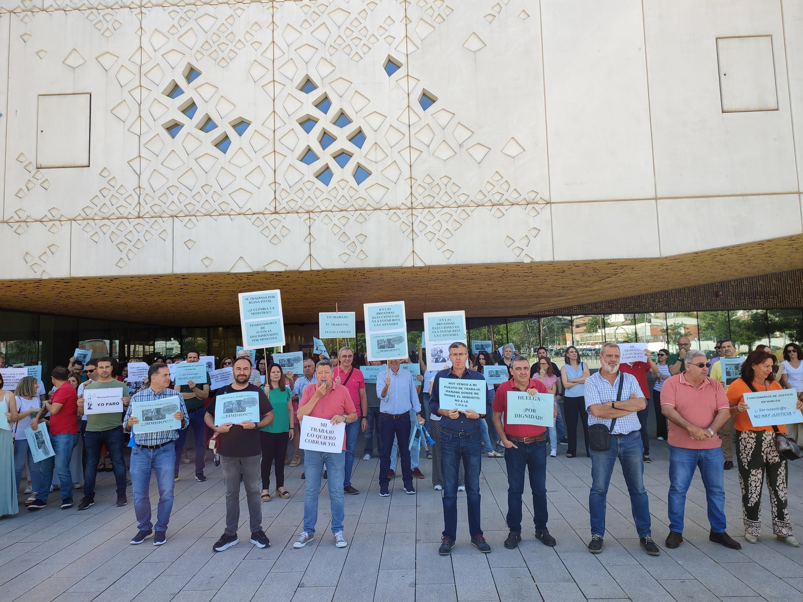 Huelga de los funcionarios judiciales en la Ciudad de la Justicia de Córdoba.