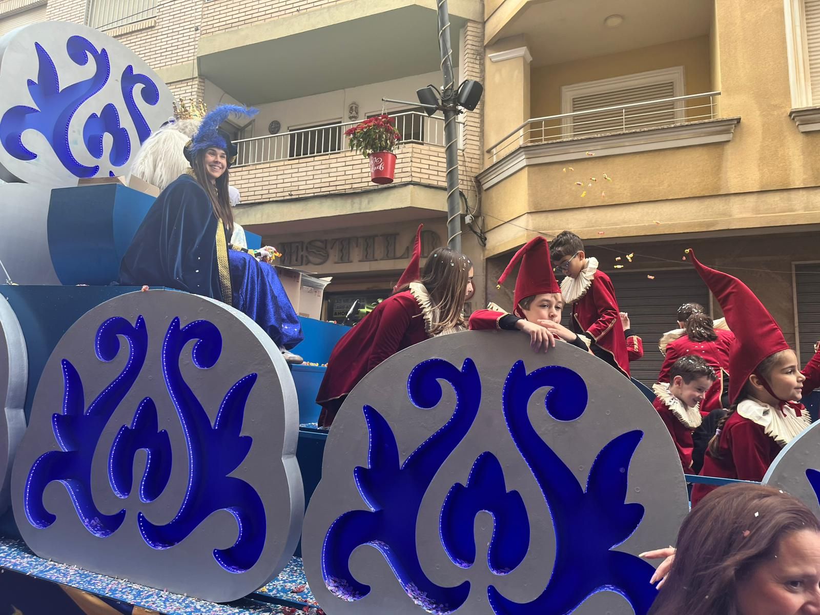 La mágica cabalgata de los Reyes Magos en Cuevas del Almanzora, en imágenes