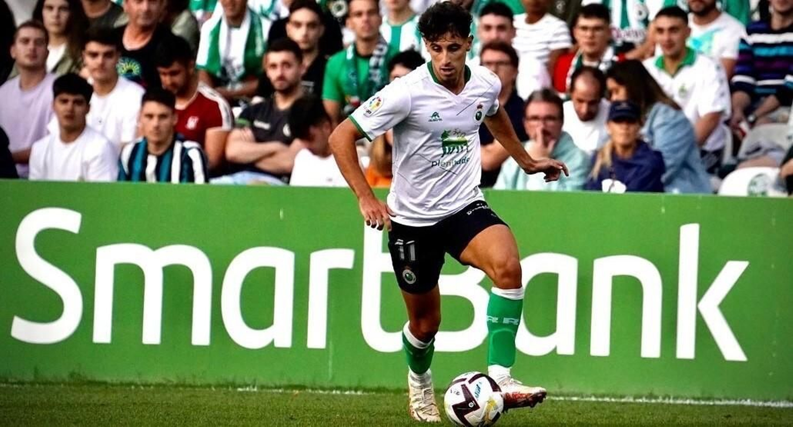 Marco Camus, en un partido con el Racing de Santander.