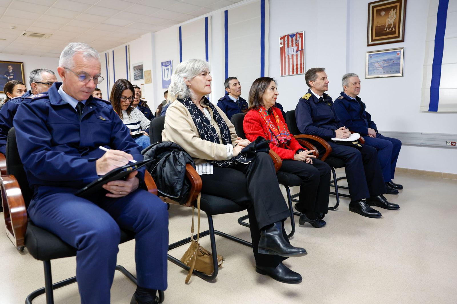 El Gobierno de España dice no a Donald Trump: rechaza dar apoyo militar a la intervención de EEUU en Irán desde Morón y Rota