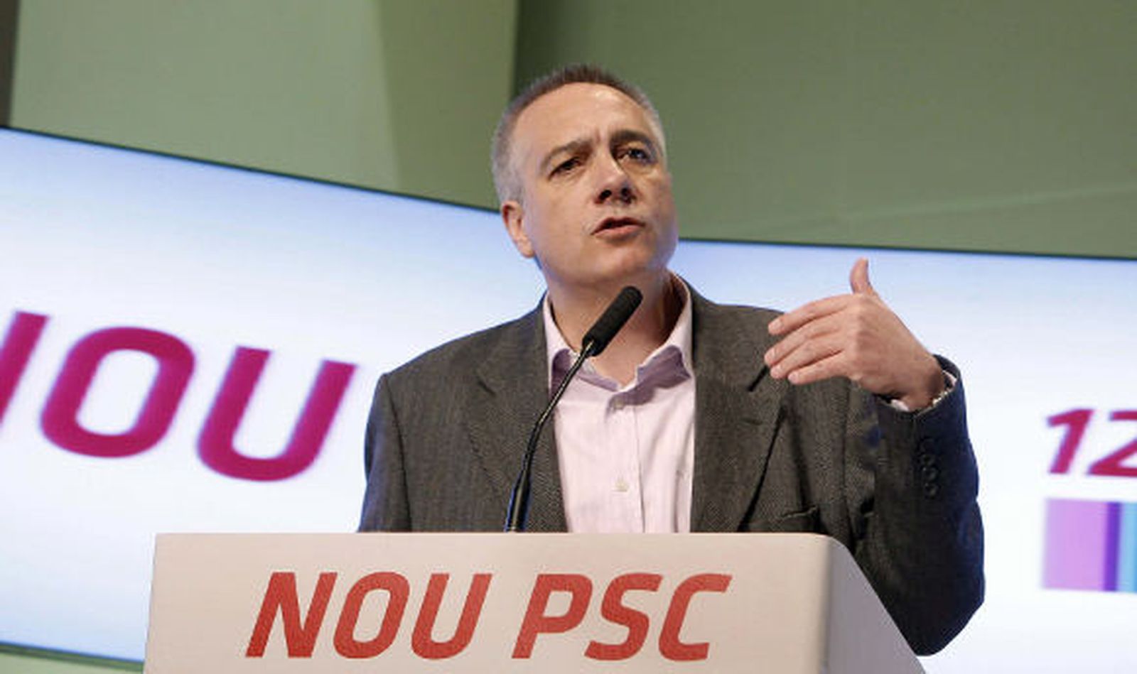 Pere Navarro sustituirá a Montilla como líder de los socialistas catalanes
