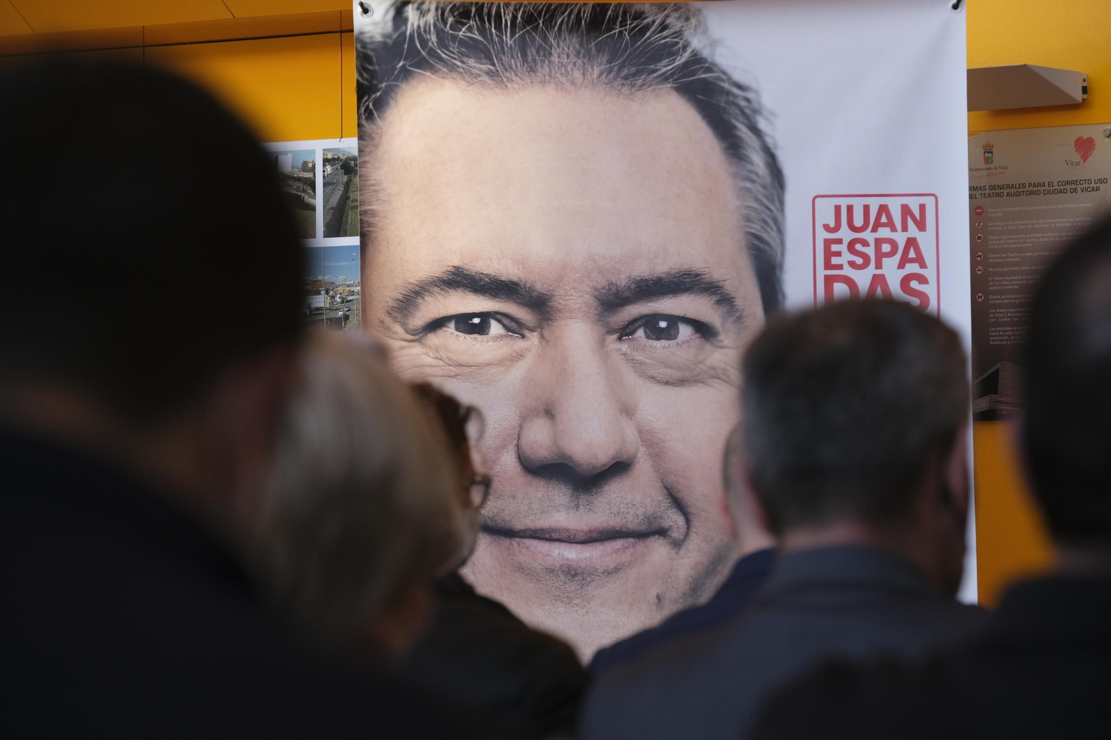 Imágenes de Juan Espadas, Secretario General del PSOE en Andalucía, en Almería.