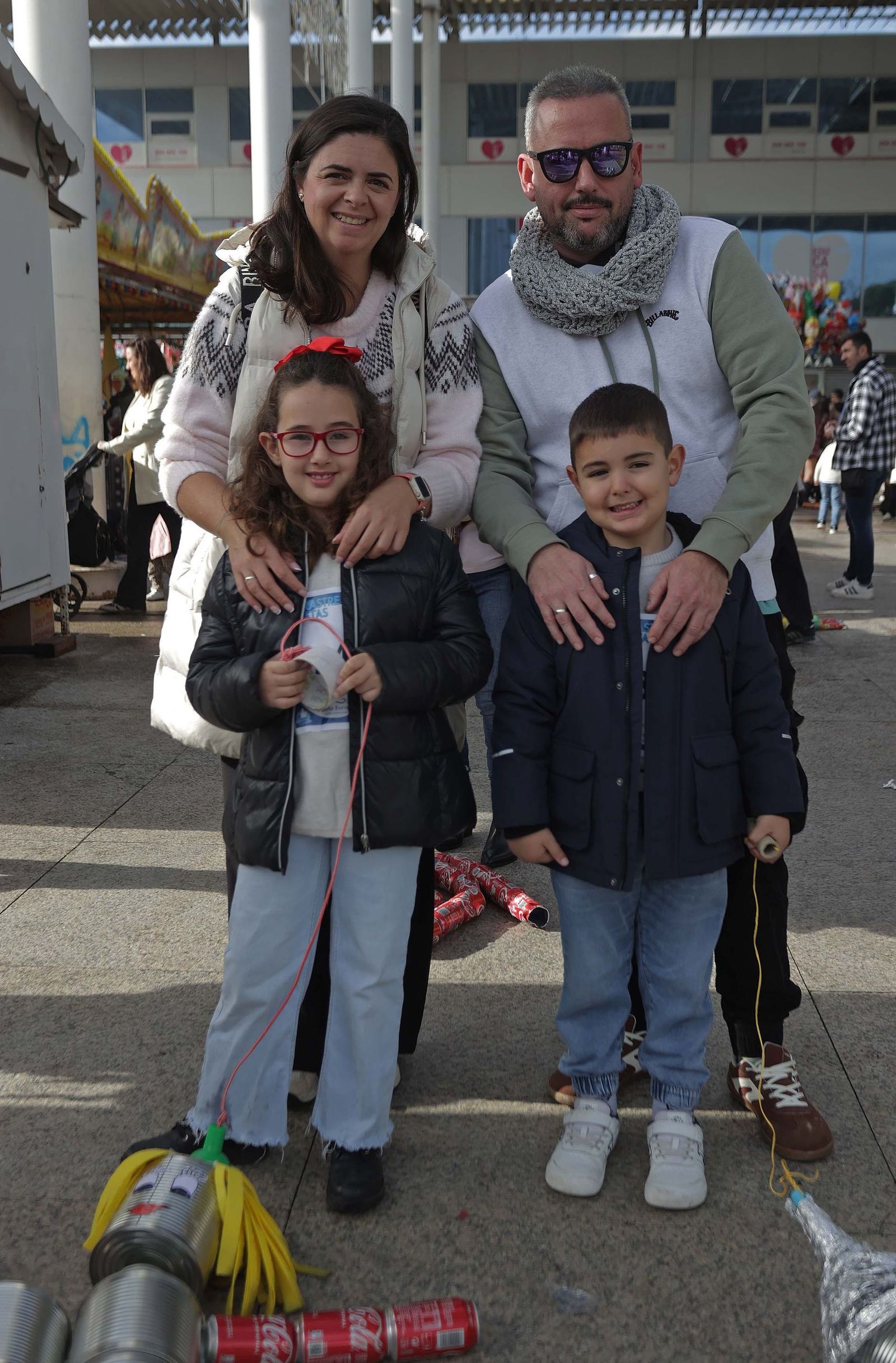 Búscate en el multitudinario arrastre de latas 2026 en Algeciras