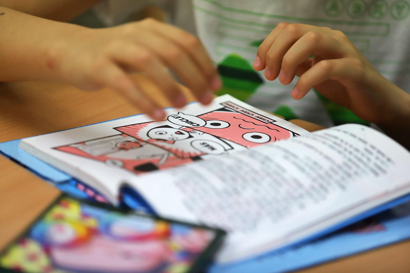 Imágenes de la visita a una sesión Lecxit en el CEIP Arias Montano