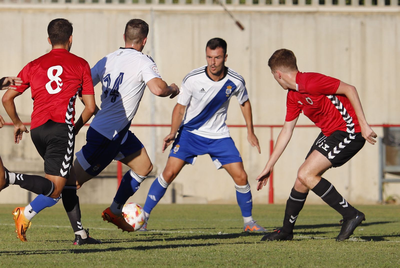 Imágenes del partido entre el Cartaya y el Recreativo de Huelva