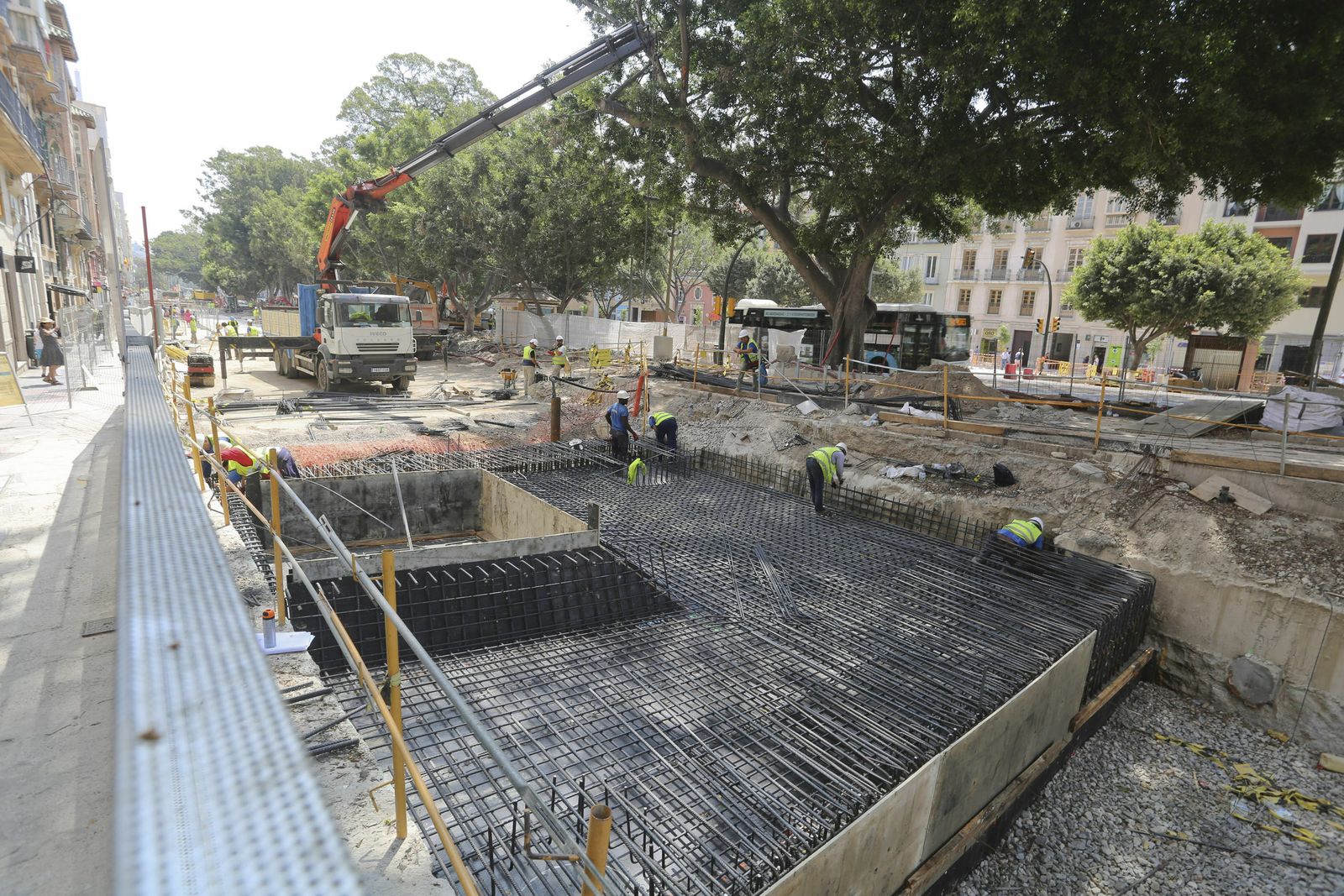 Imagen de archivo de los trabajos de ejecución del Metro en la Alameda.