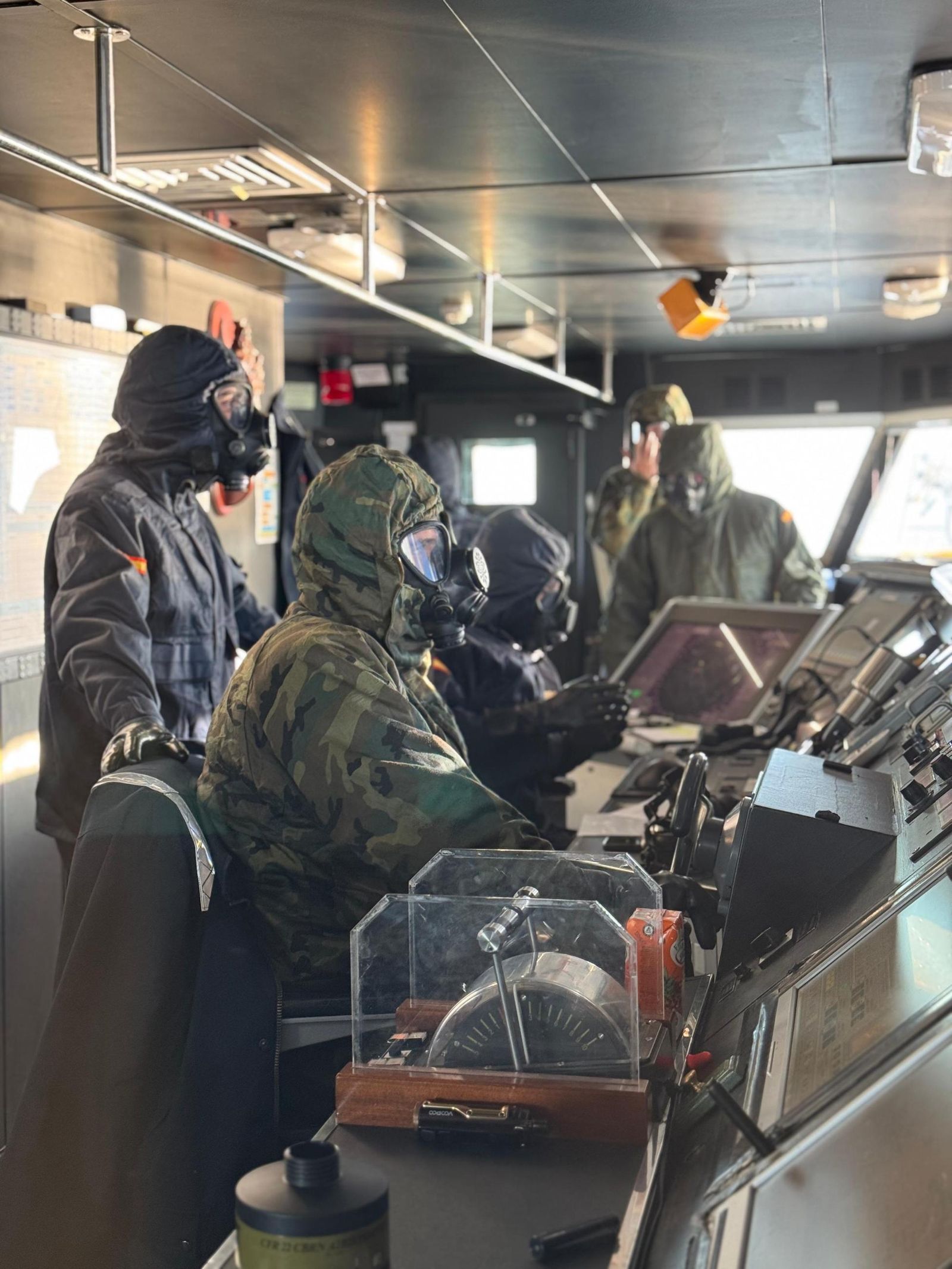 Las fotos del mayor ejercicio de los últimos años en el Estrecho de Gibraltar y el Golfo de Cádiz de la Armada y la OTAN
