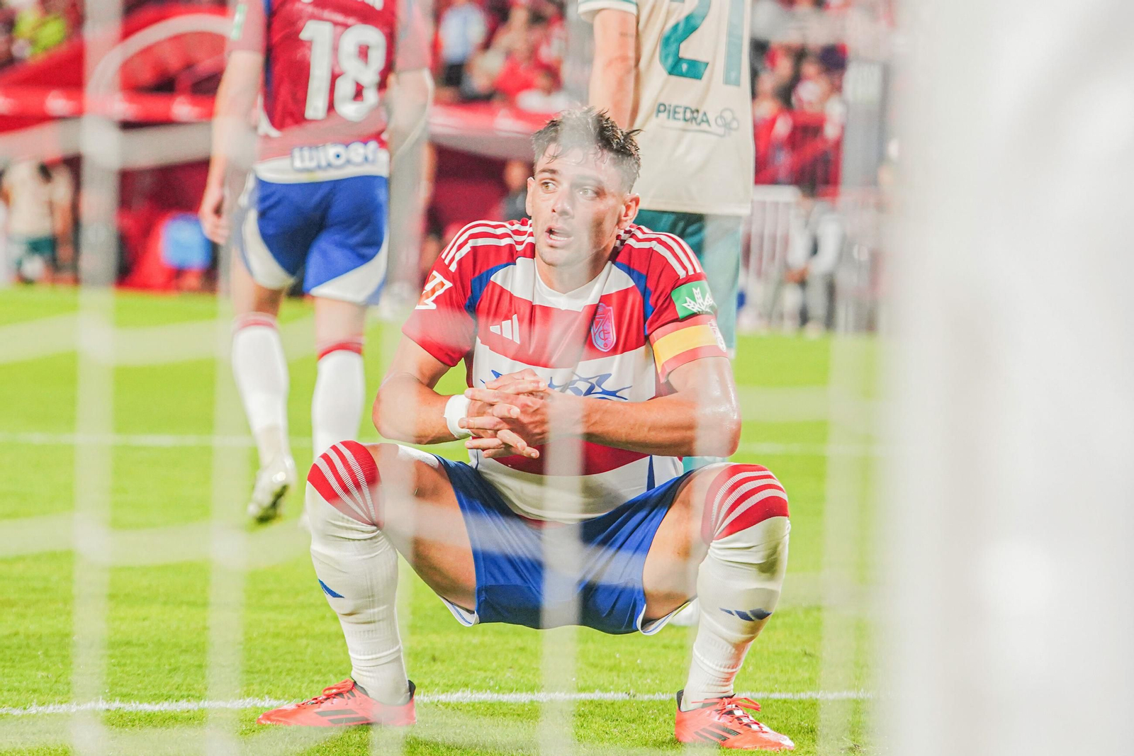 Las fotos del Granada - Córdoba CF en Los Cármenes